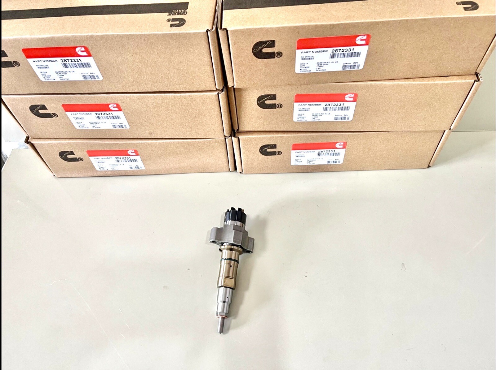 New Oem Diesel Fuel Injectors 2872331 5579409PX For Cummins ISL ISC 8.9L New Oem Diesel Fuel Injectors 2872331 5579409PX For Cummins ISL ISC 8.9L