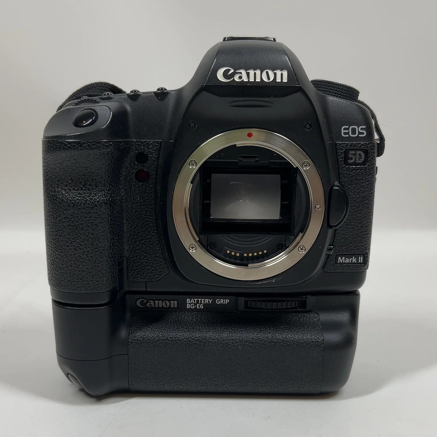 Canon EOS 5D Mark II 21.1MP Digital SLR DSLR Camera