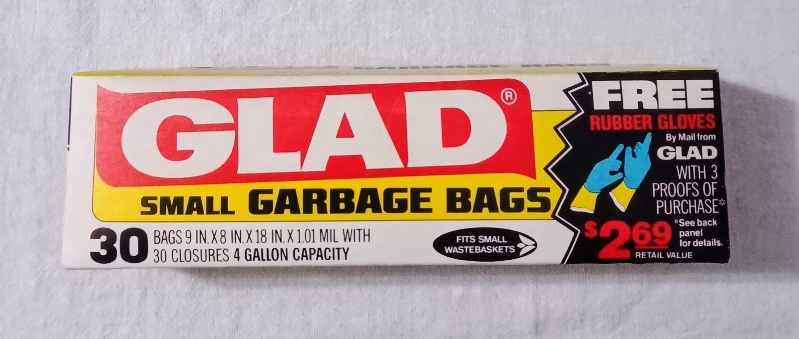 VINTAGE GLAD SMALL GARBAGE BAGS 4 GALLON 30 COUNT BOX SEALED NOS