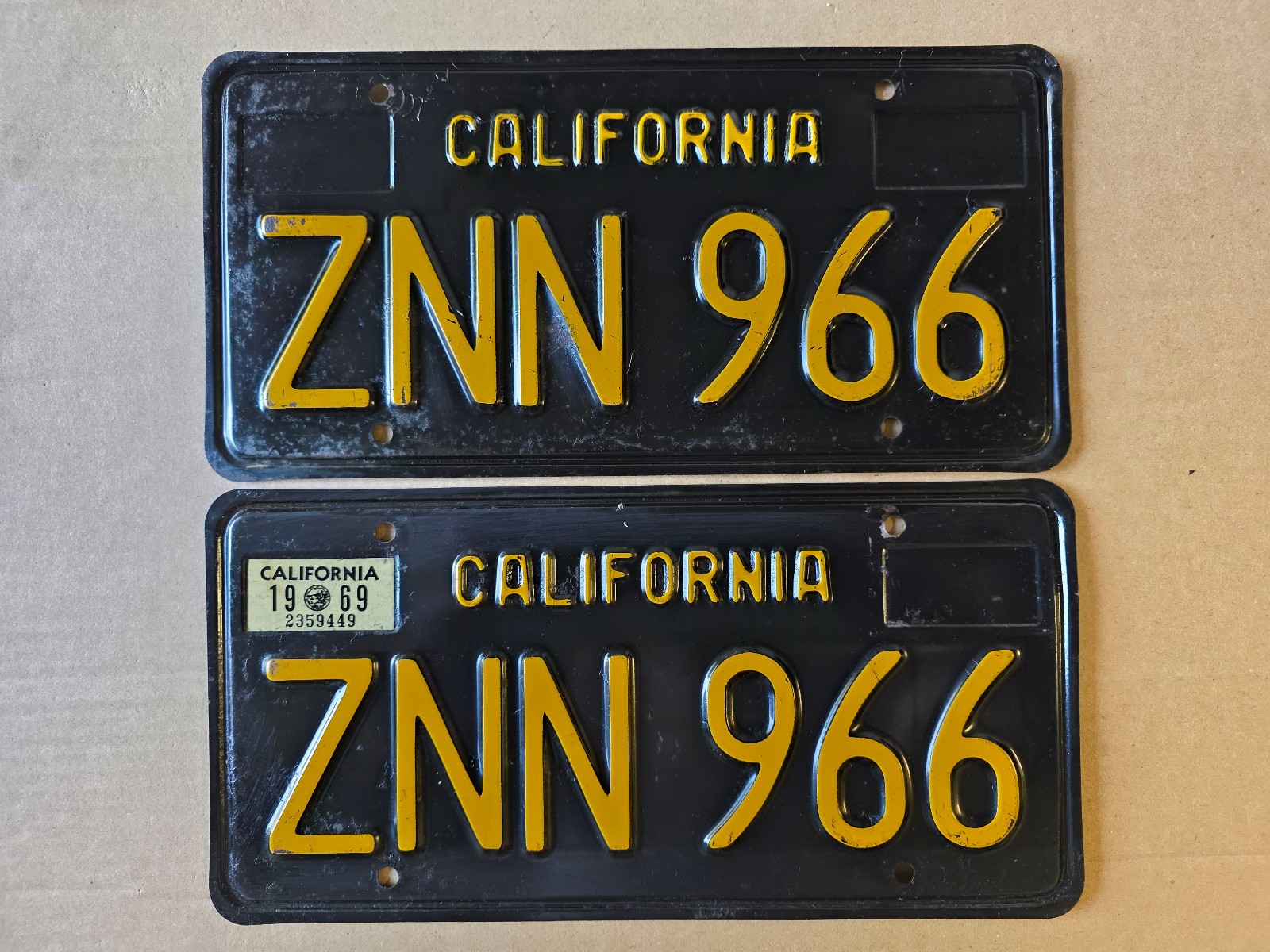 Original YOM California Black Yellow License Plate Pair – Matching Set – ZNN 966 Original YOM California Black Yellow License Plate Pair – Matching Set – ZNN 966