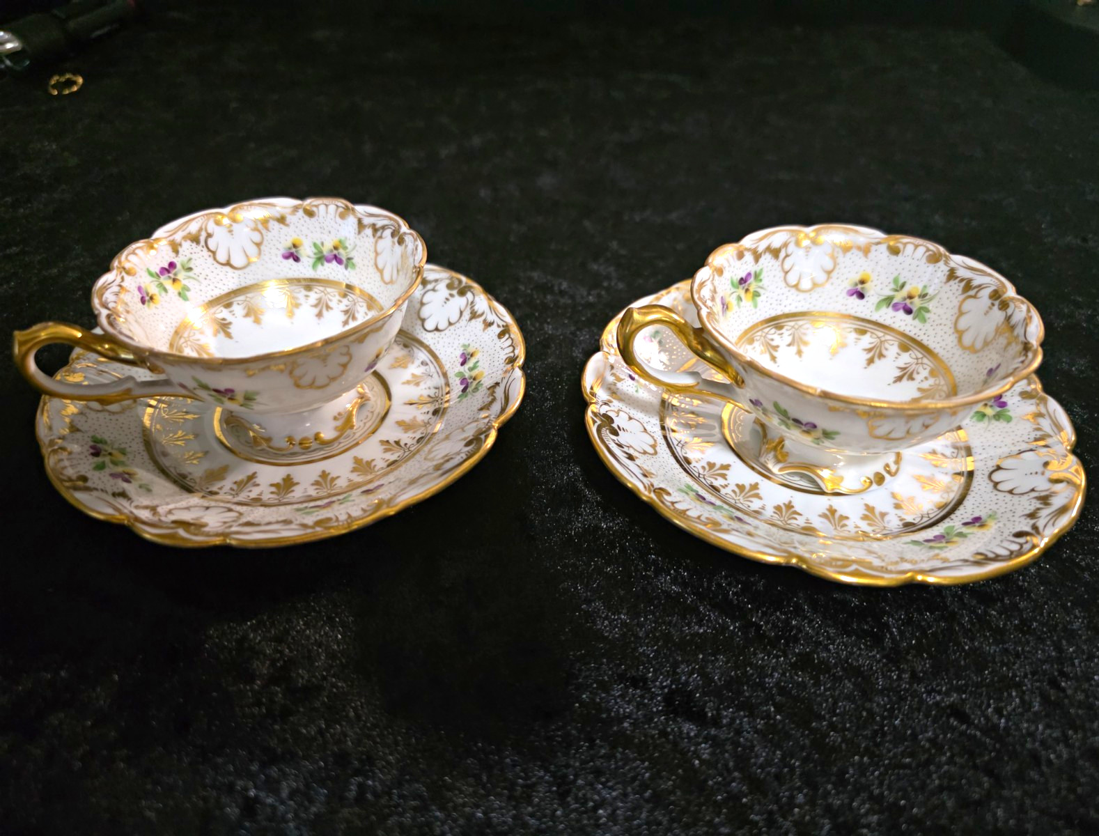 Pair of Antique Richard Klemm Dresden Porcelain Cups & Saucers c.1888 Heavy GG Pair of Antique Richard Klemm Dresden Porcelain Cups & Saucers c.1888 Heavy GG