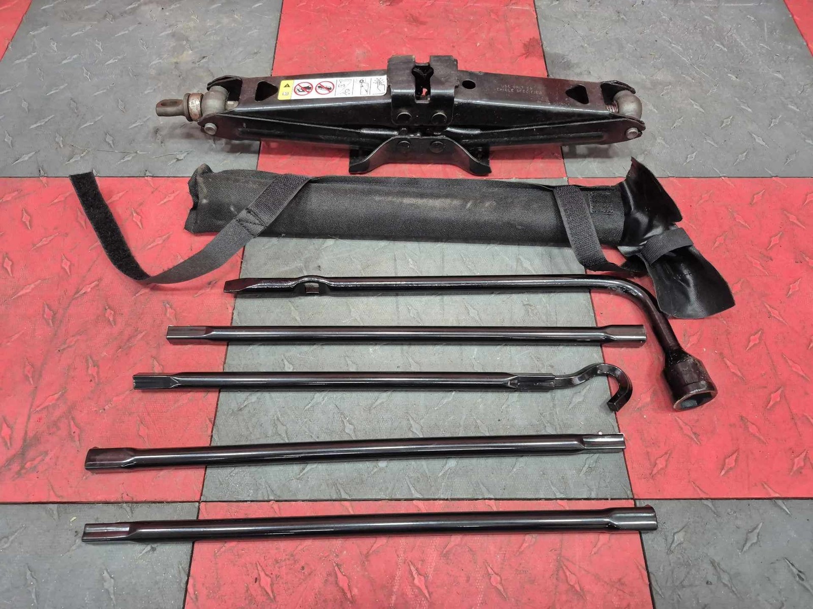 2006-2025 Dodge 1500 ~ Emergency Roadside Jack & Tool Kit OEM