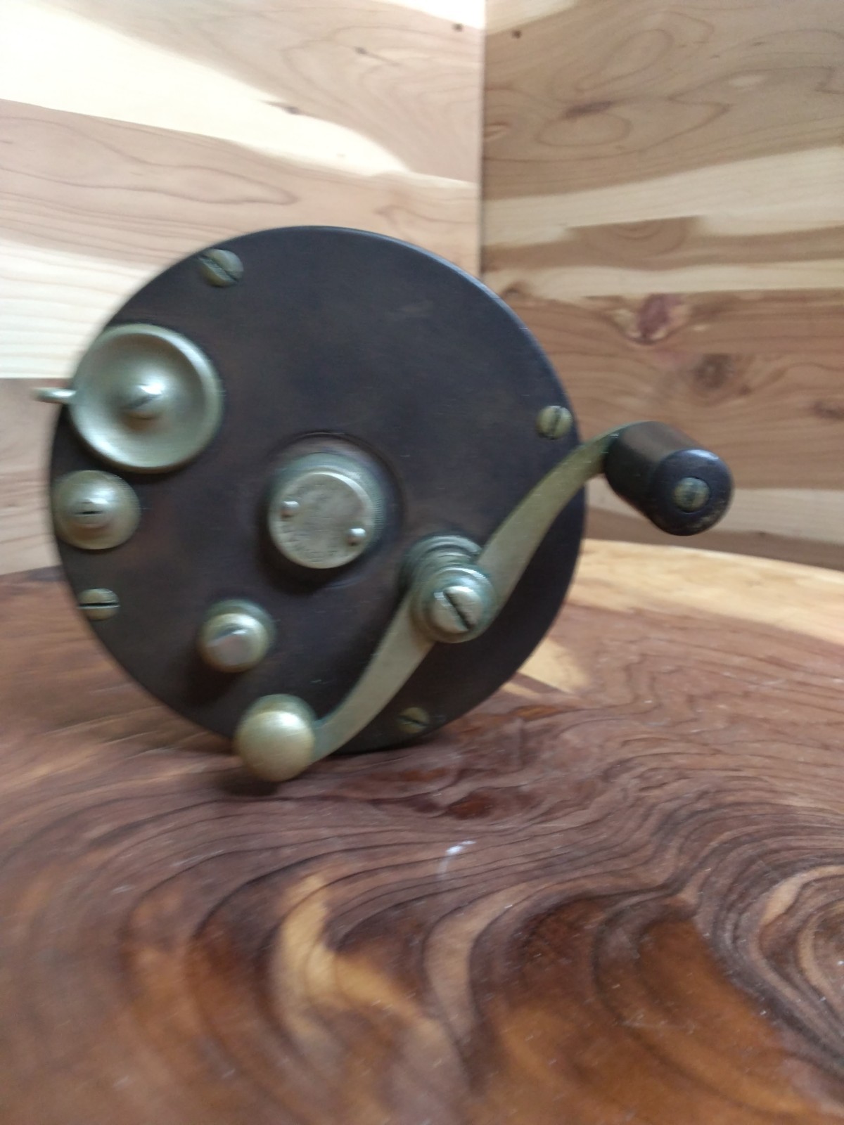 Vintage Edward Von Hofe Model 521 Saltwater Baitcaster Fishing Reel Hard Rubber Vintage Edward Von Hofe Model 521 Saltwater Baitcaster Fishing Reel Hard Rubber