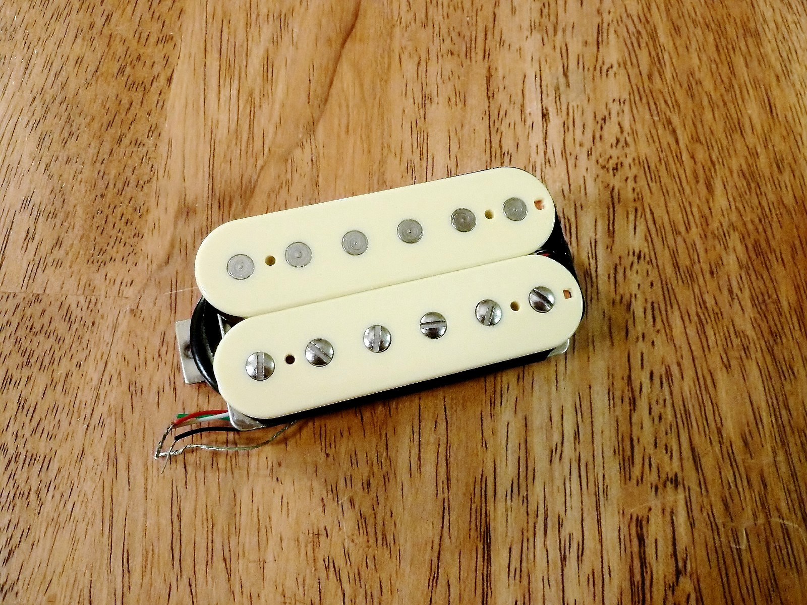 HIGH POWERED BRIDGE HUMBUCKER PICKUP VINTAGE WHITE ALNICO 8 FOUR CONDUCTOR WIRE