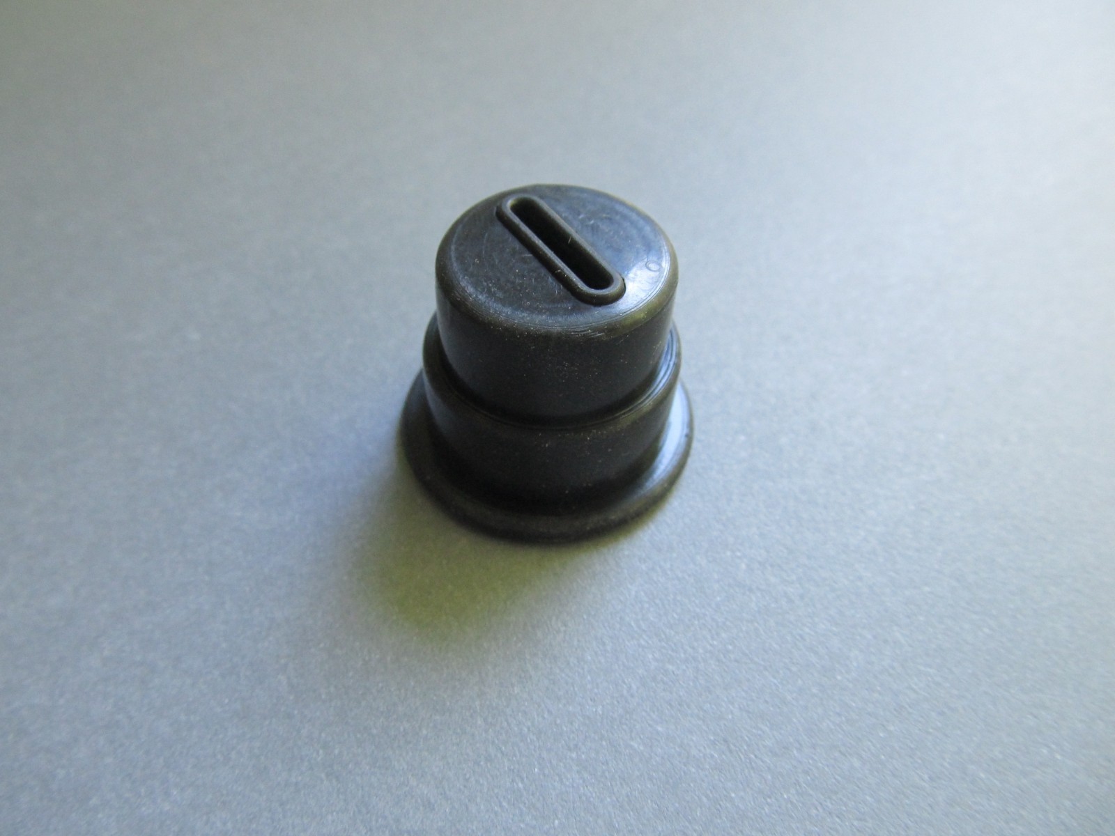 FITS Ski-Doo OEM Ignition Switch Rubber Boot Cover 670150300 570013700 NEW