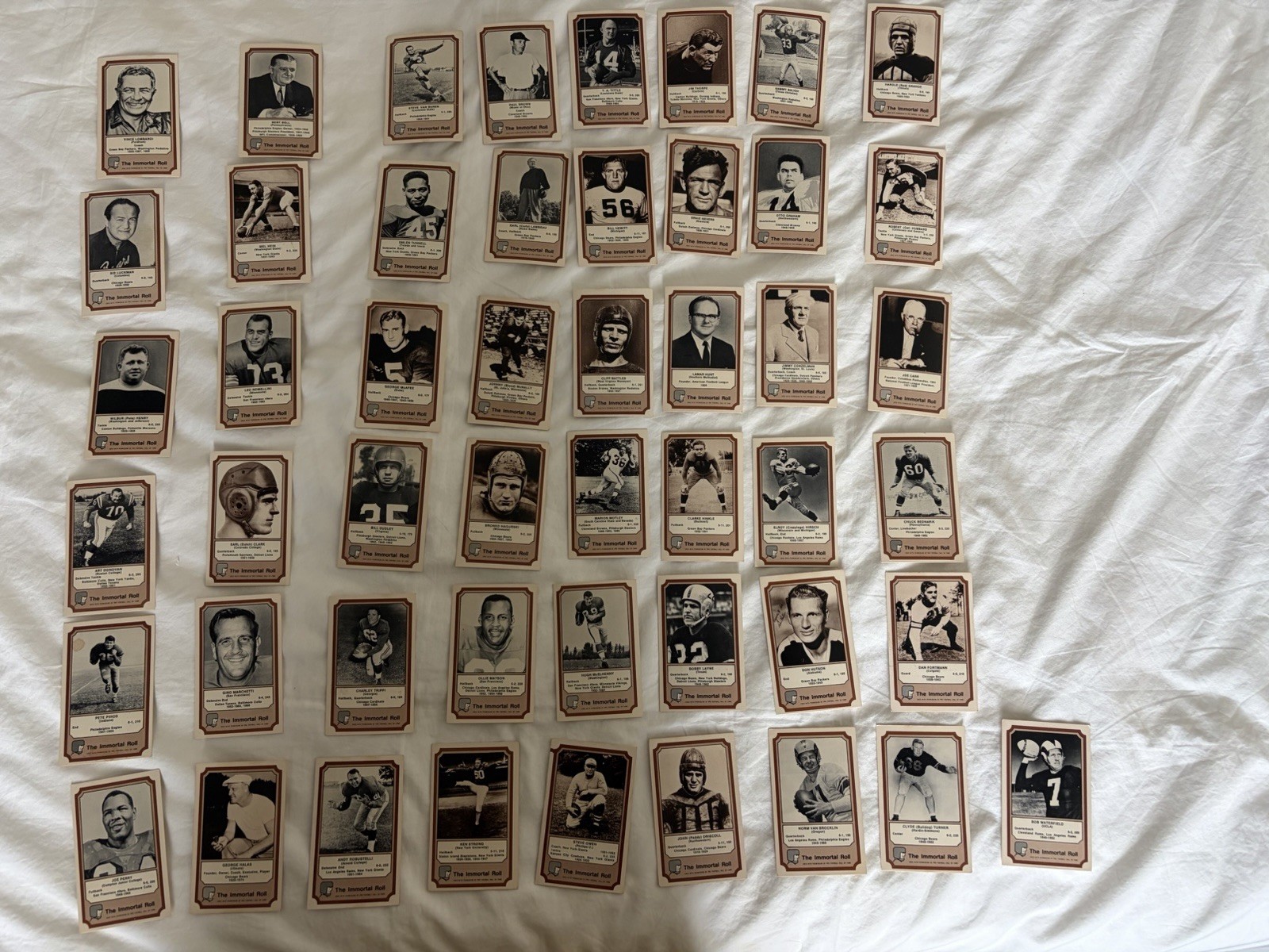 1974-1975 Fleer Cloth patch Immortal roll lot 48 Cards - Thorpe / Tittle / Baugh