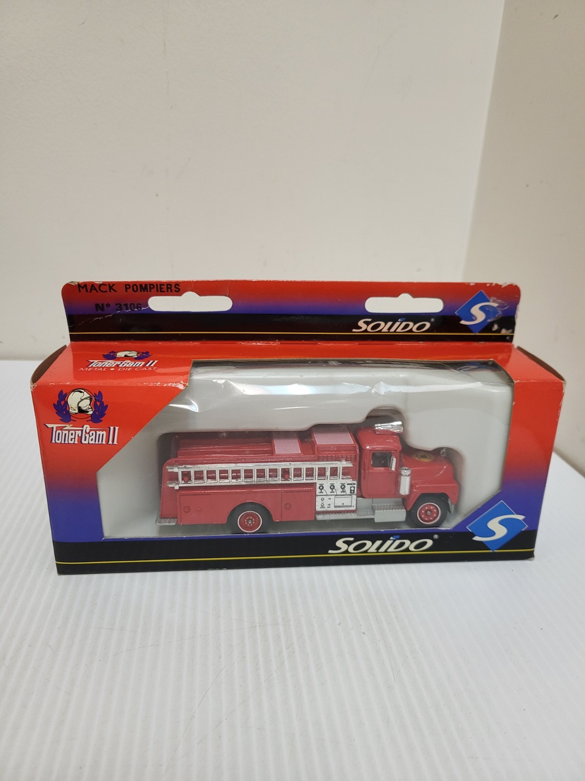 Solido pompier camion Mack Pompier #3106 1/60 Scale Fire Truck Red Engine 4 Solido pompier camion Mack Pompier #3106 1/60 Scale Fire Truck Red Engine 4