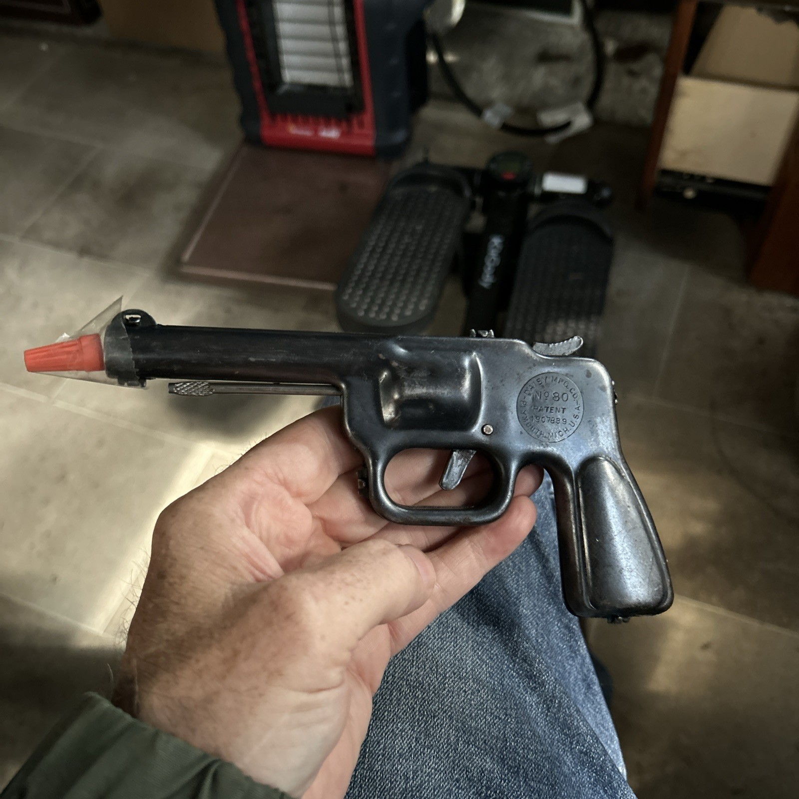 c. 1966 Daisy Number 80 Vintage Toy Water Pistol Gun