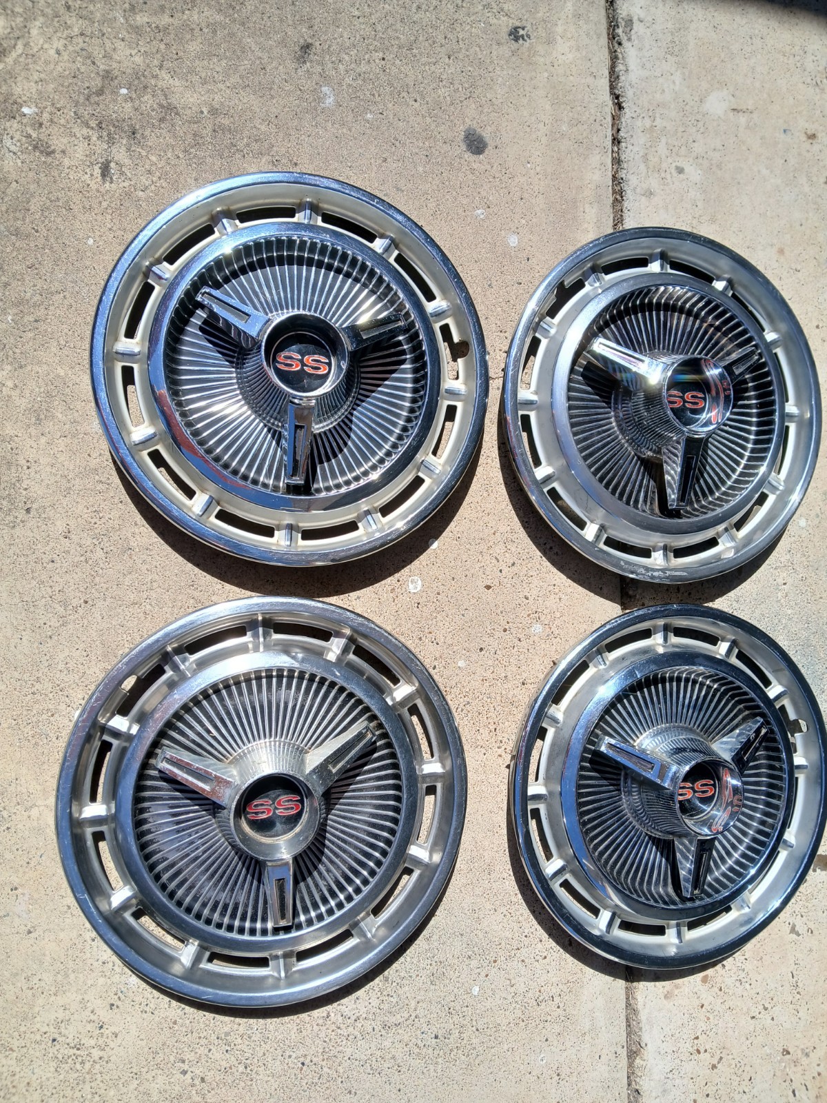 1965 66 Super Sport Hubcaps Set of 4 Vintage Original Chevrolet Chevy