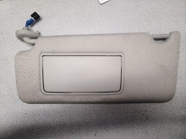 2018-2022 Honda Accord Front Left Driver Side Sunvisor Illuminated Black & Gray