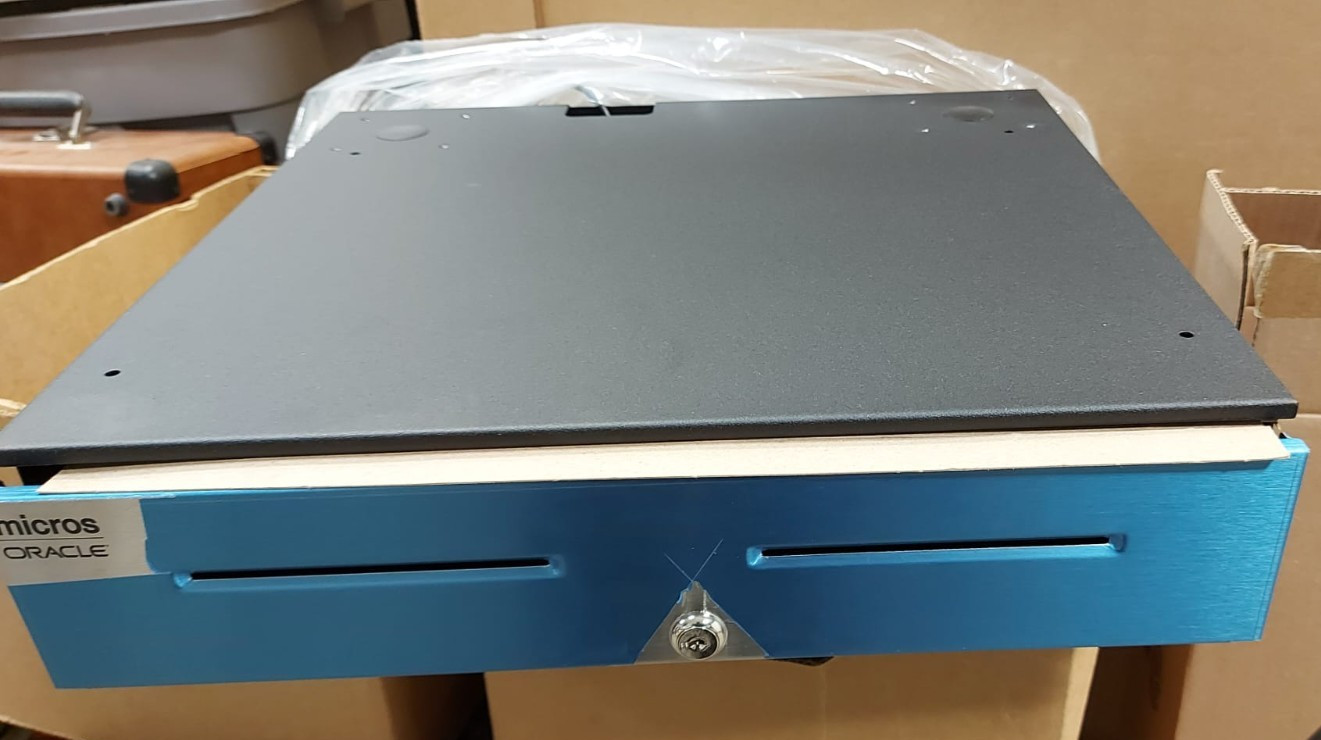 New Micros Oracle Cash Drawer 400018-226-PT PN: 7346087 with Keys