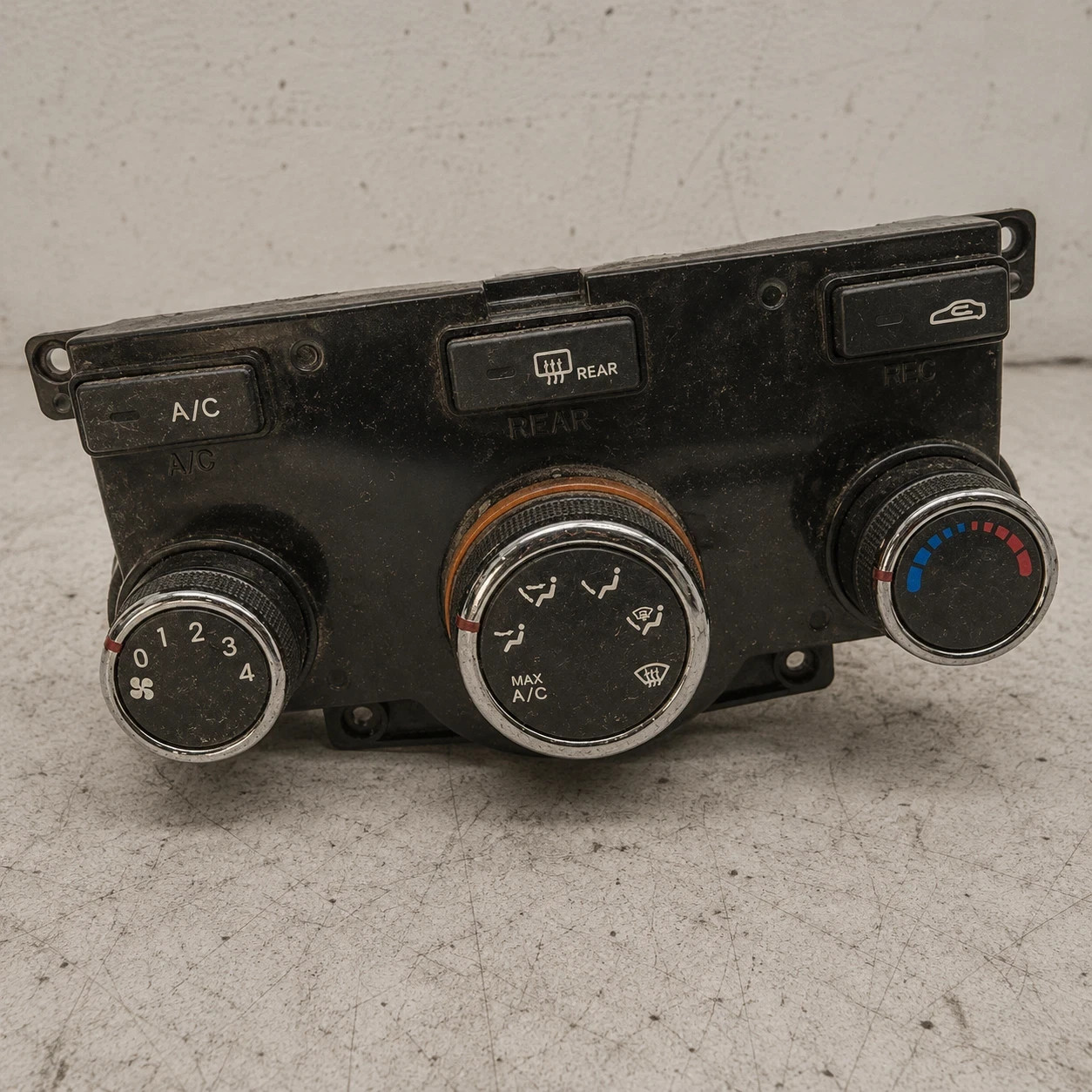 10-2013 Kia Forte A/C Heater HVAC Manual Climate Temp Control Asembly OEM Tested