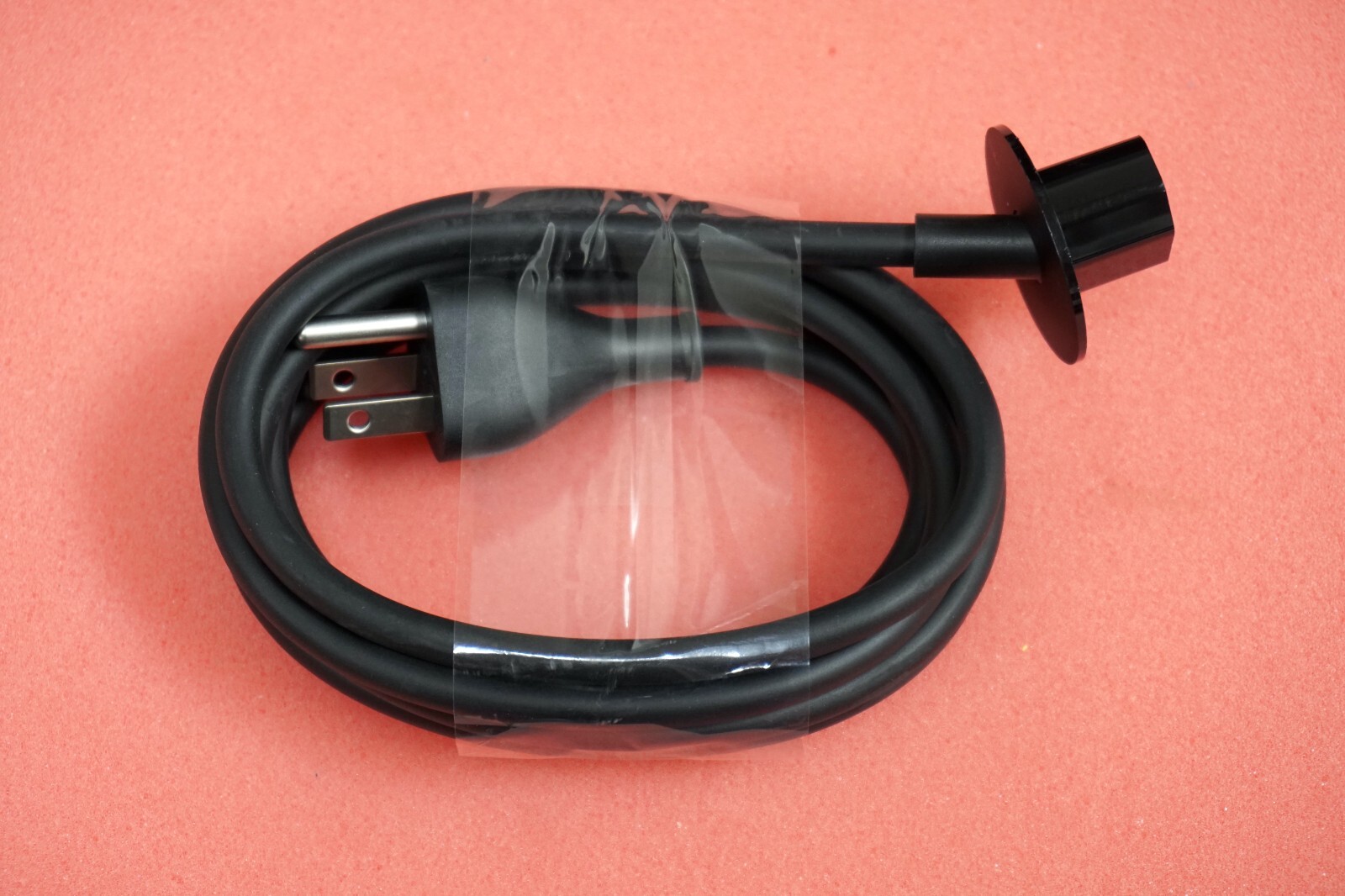New Genuine Late 2017 Apple iMac Pro 6ft Power Cord Cable Black US (100 New Genuine Late 2017 Apple iMac Pro 6ft Power Cord Cable Black US (100