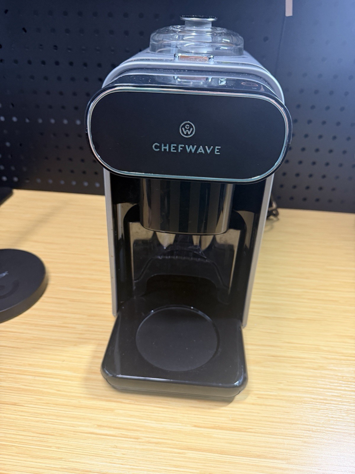 ChefWave Milkmade Non-Dairy Milk Maker (Silver/Black) No Water Reservoir ChefWave Milkmade Non-Dairy Milk Maker (Silver/Black) No Water Reservoir