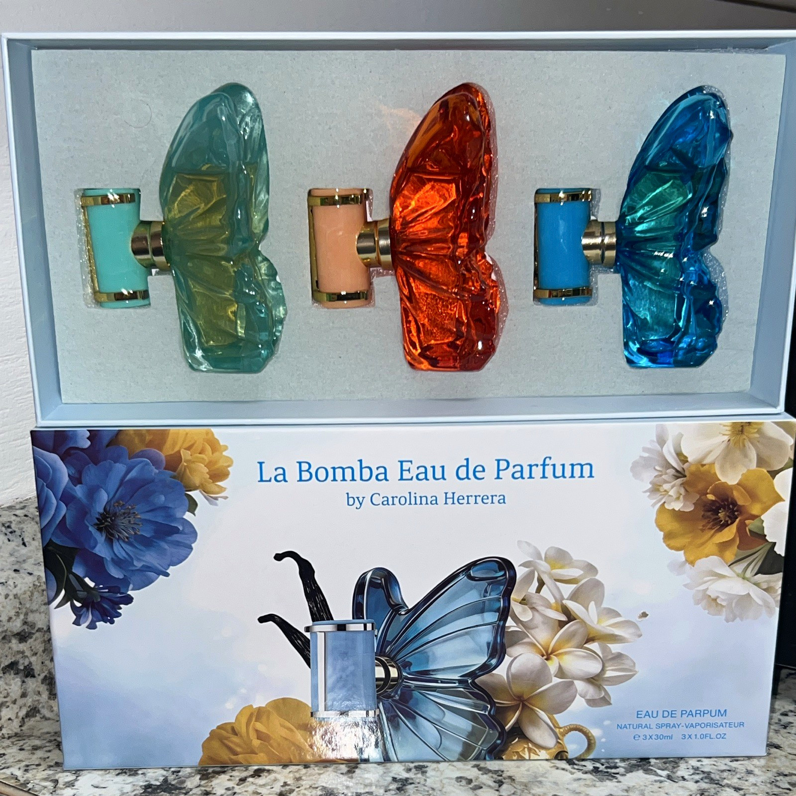 Carolina Herrera La Bomba Eau de Parfum Spray Set, 3 x 1.01 fl oz, Vegan
