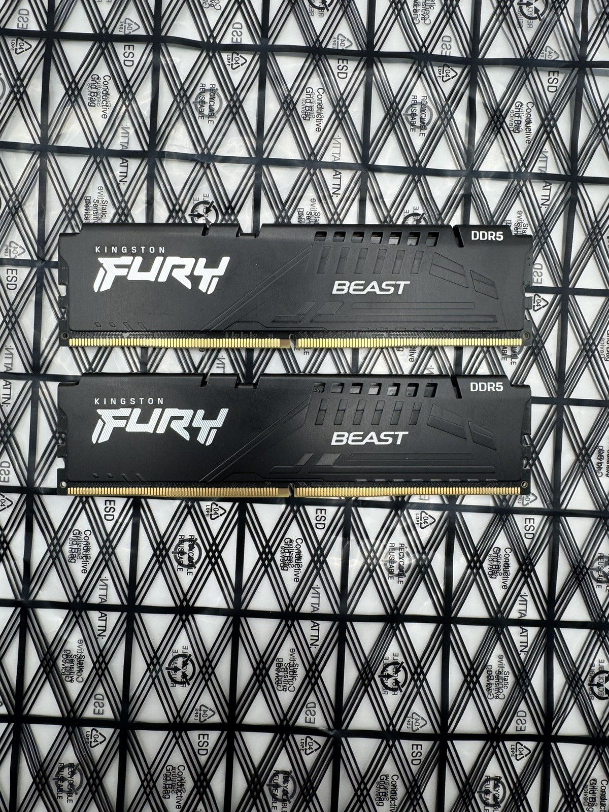 Kingston FURY Beast 16GB (2x8GB) DDR5-5200 DIMM KF552C40BBK2-16 Kingston FURY Beast 16GB (2x8GB) DDR5-5200 DIMM KF552C40BBK2-16