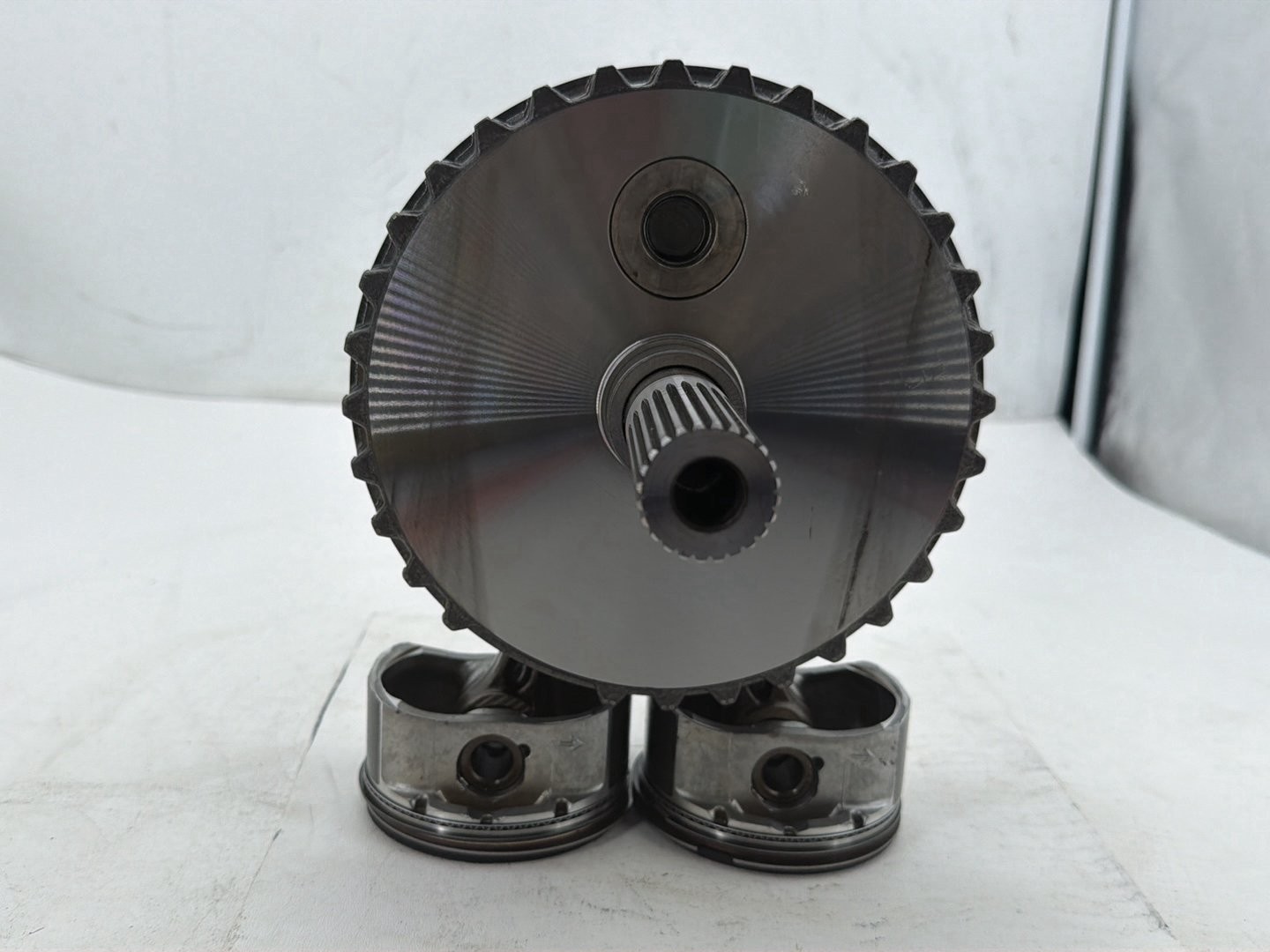 2014 Harley Street Glide FLHXS OEM Twin Cam Engine Crankshaft Flywheel Pistons
