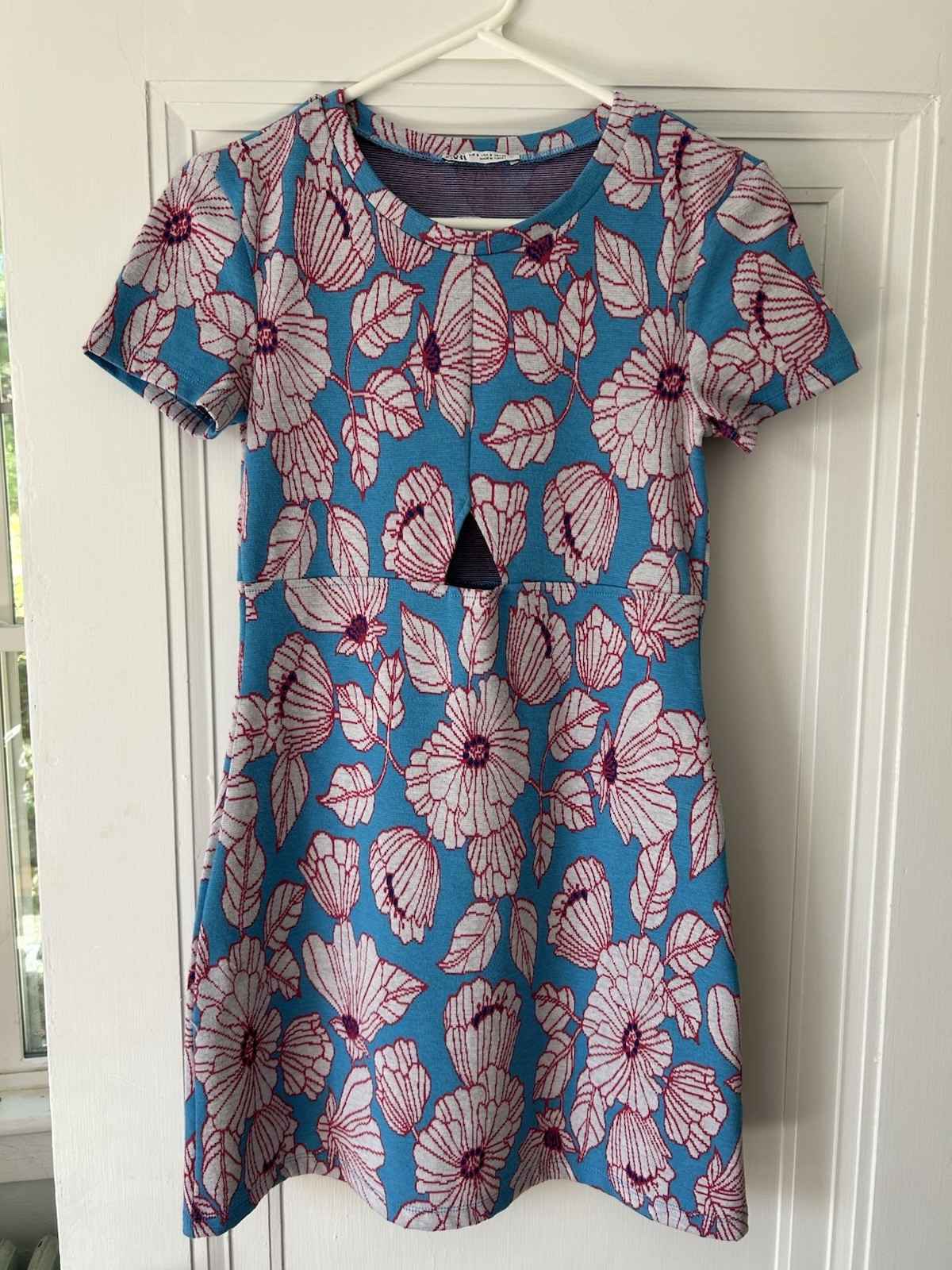 Zara Floral Knit Dress With Cutout Size s. Party dress
