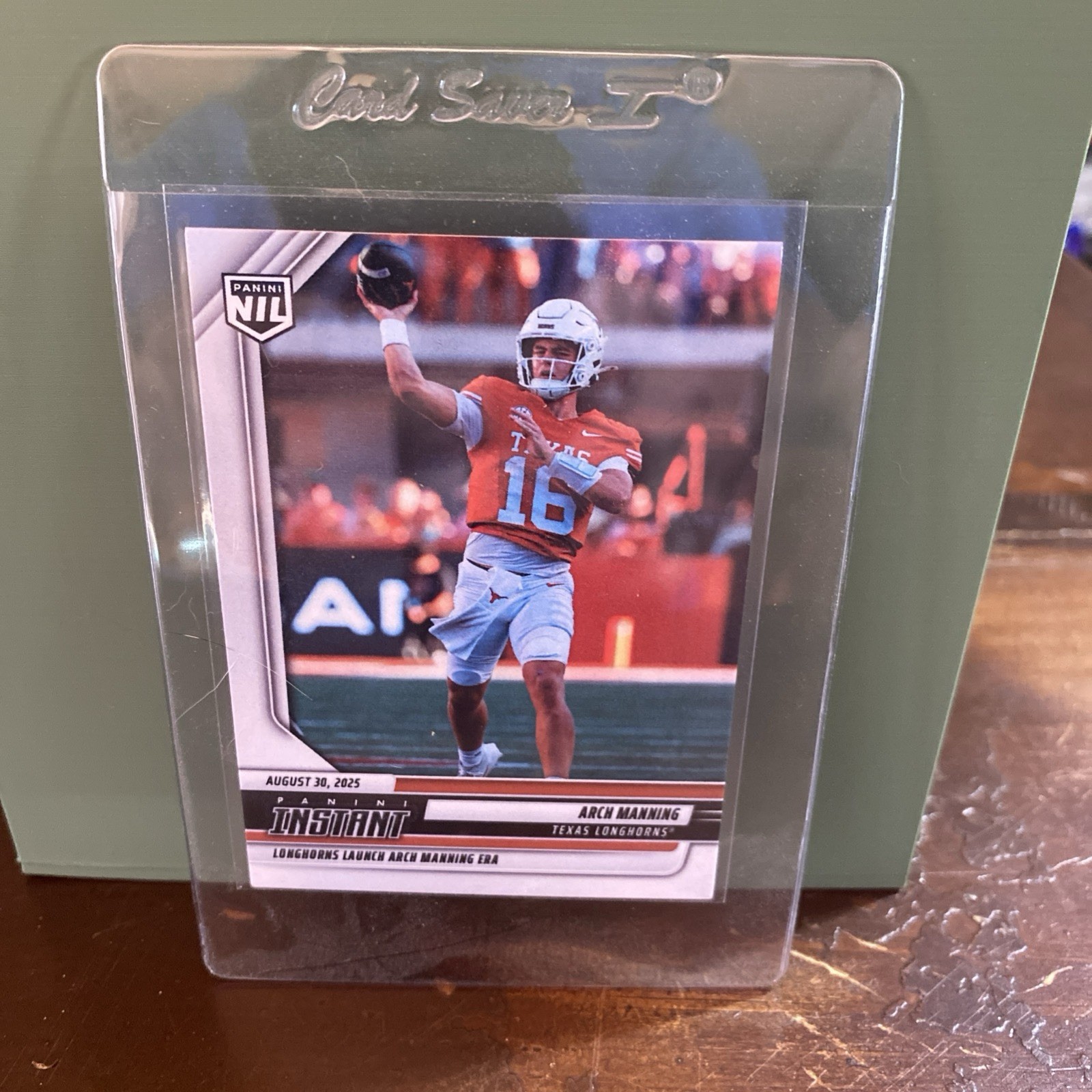 2025-26 Panini Instant Nil - Arch Manning #AMA /2302 (RC) 2025-26 Panini Instant Nil - Arch Manning #AMA /2302 (RC)