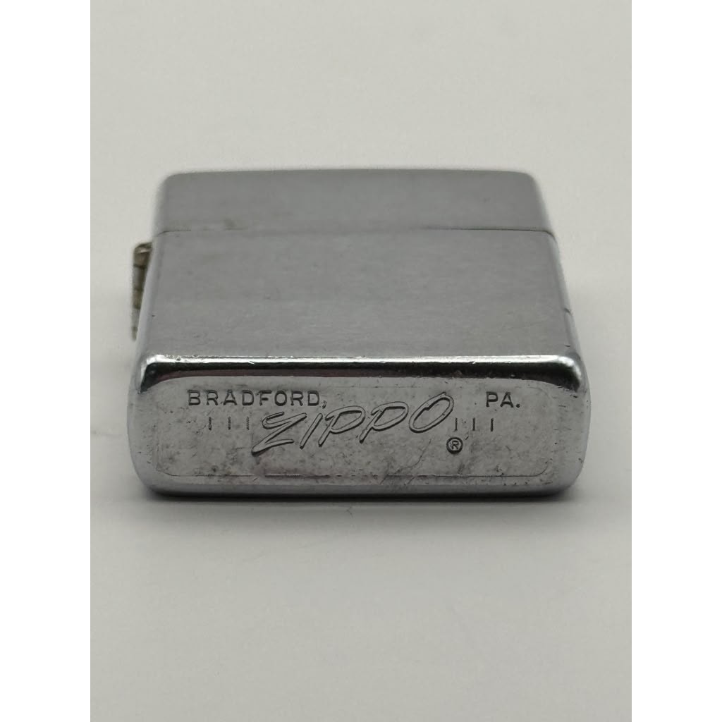 1968 Zippo Regular Windproof Lighter Loose Lid and Lever Rust on Interior USA