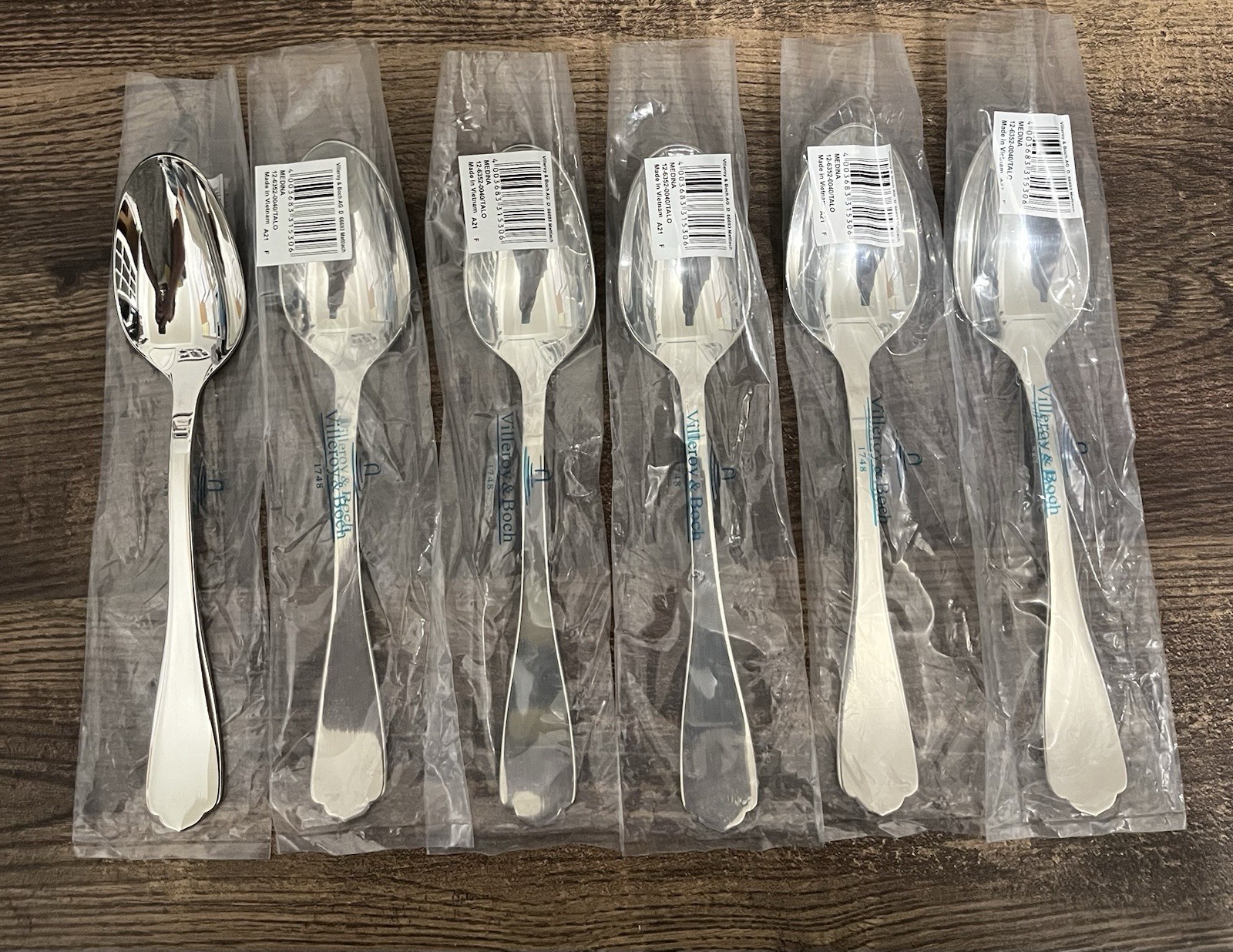 6-Villeroy Boch MEDINA SOUP SPOON Flatware18/10 Set Of 6 NEW