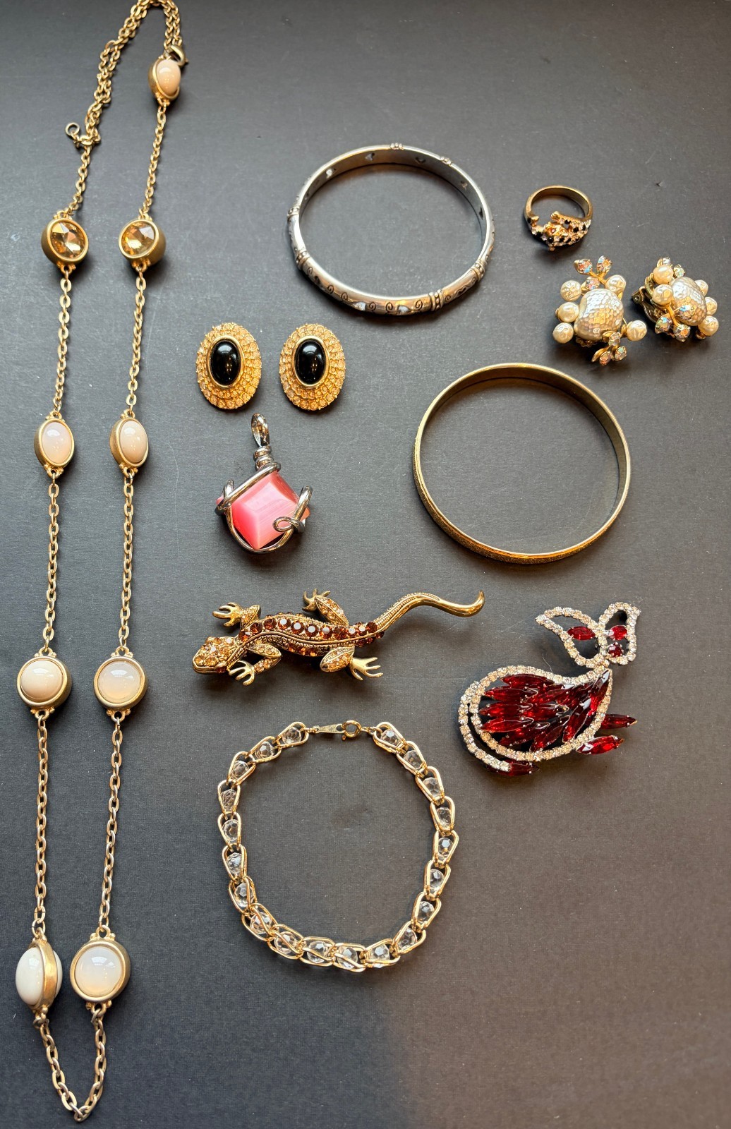 Lot 10 Pcs Very Nice Costume Jewelry Several Signed Brighton Beaujewels