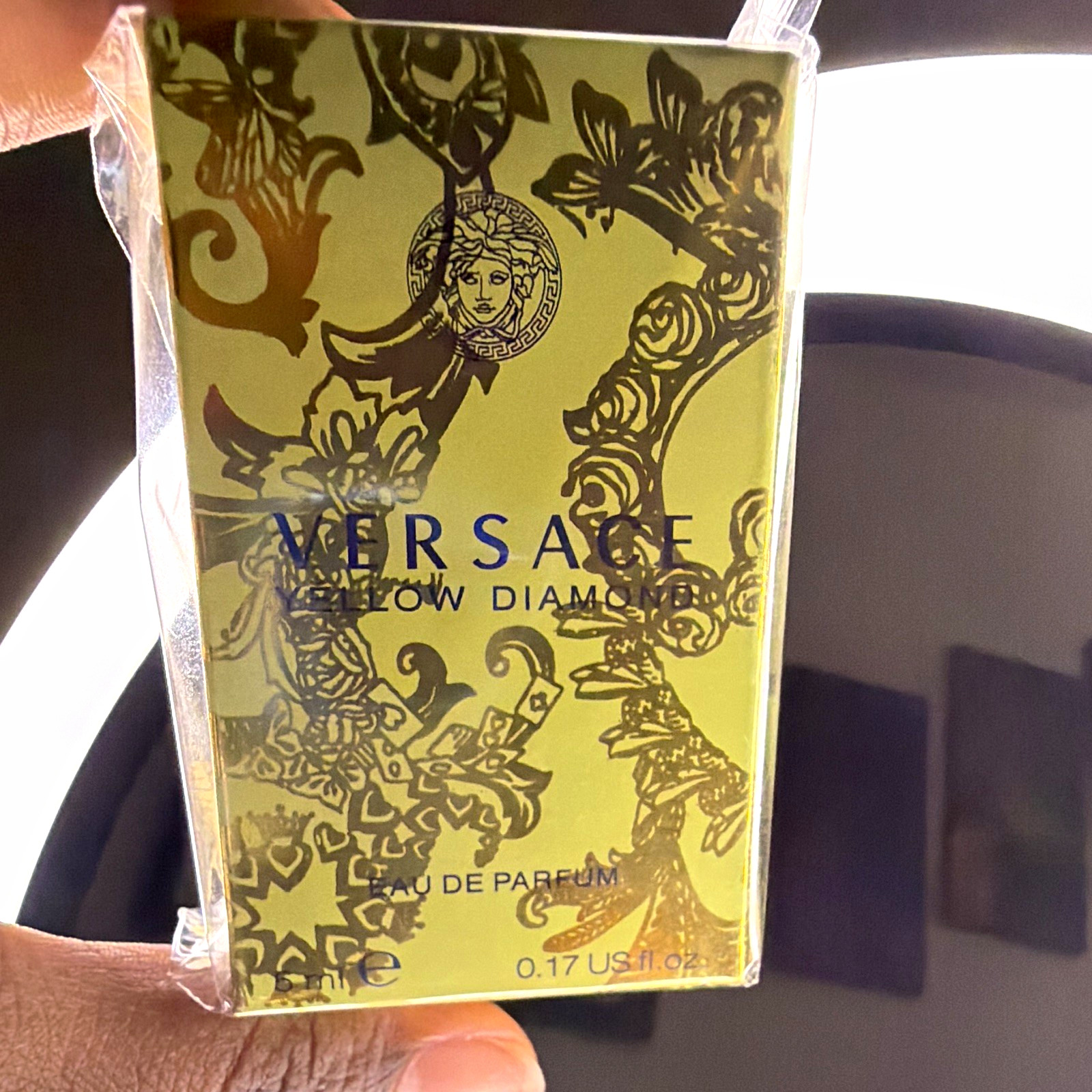 Versace Yellow Diamond Eau de Parfum Miniature 0.17 fl oz 5 ml w/ Box