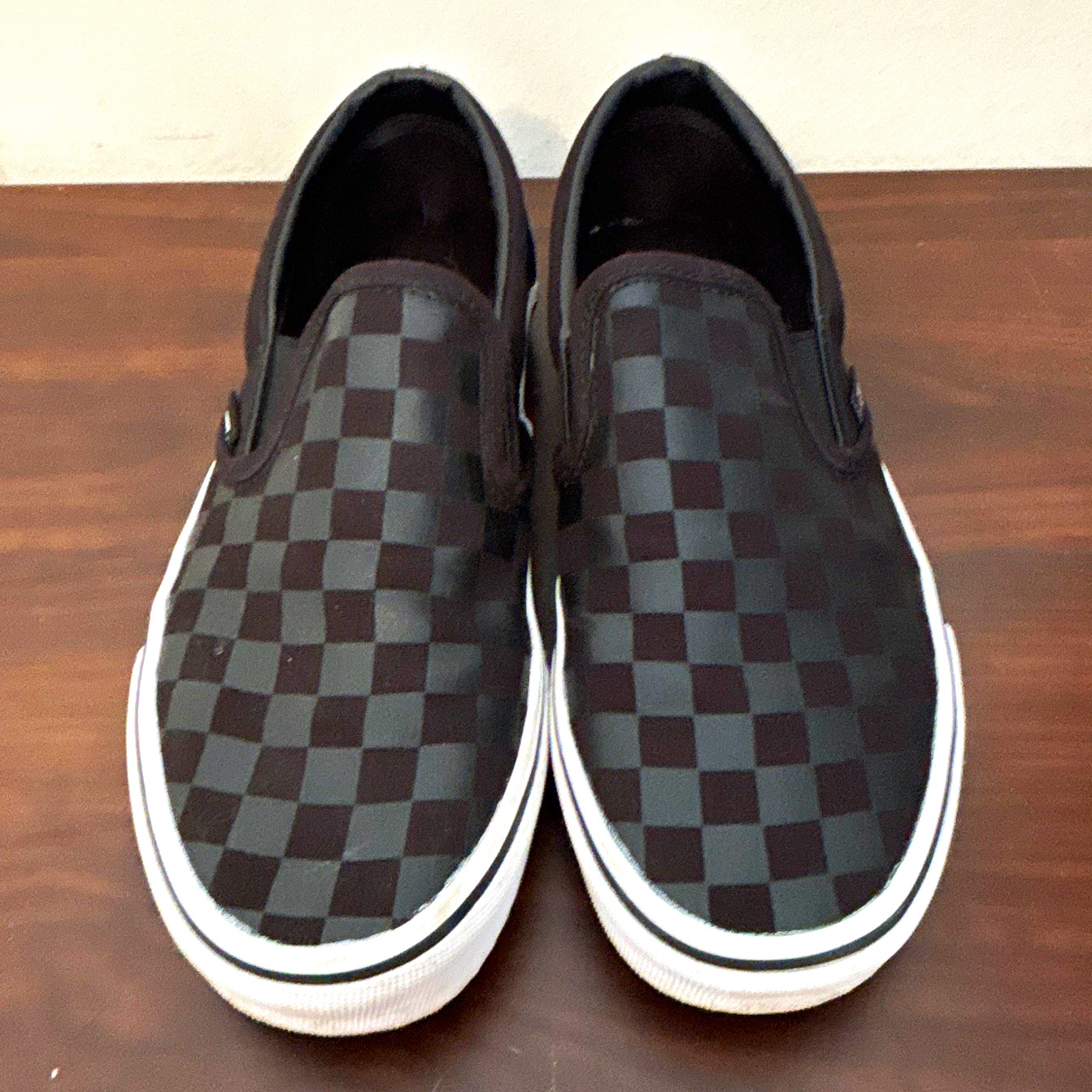 Vans Classic Slip-On Black Checkerboard Canvas Slip-On Shoes US 8 Women 6.5 Men