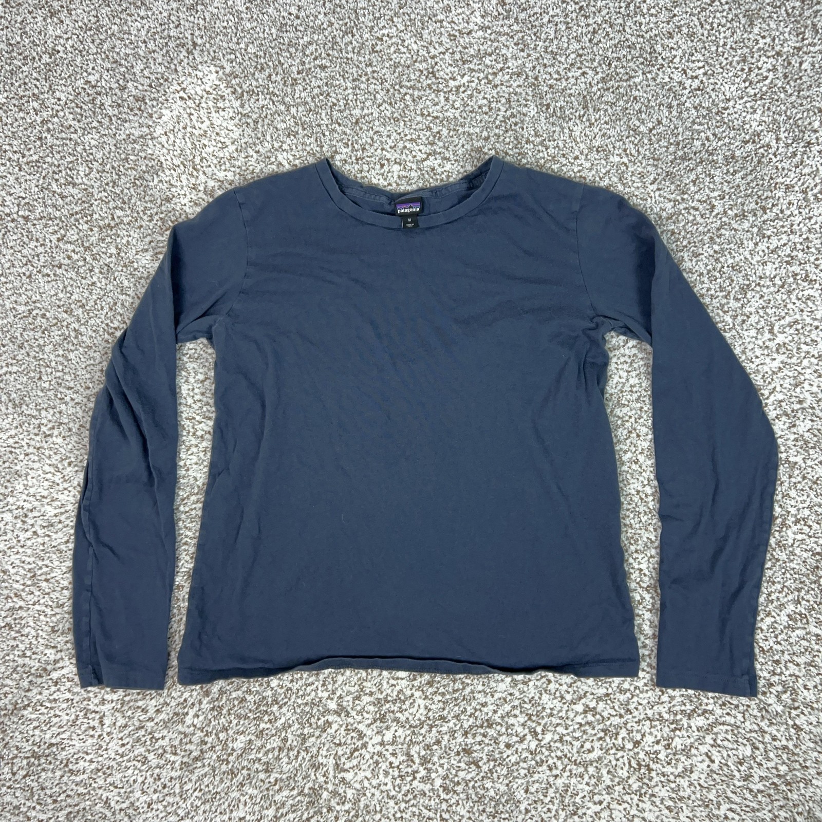 Patagonia Shirt Womens Medium Blue Long Sleeve Crewneck Tee Casual Regenerative