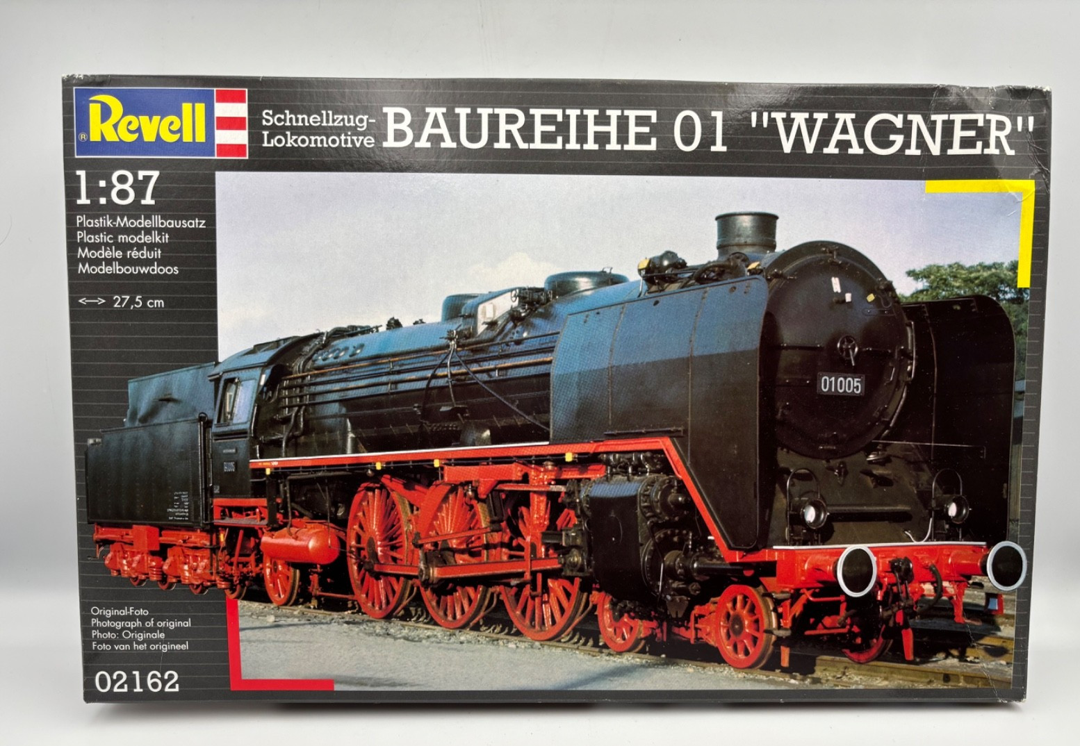 Revell 1/87 HO Scale Schnellzug-Locomotive Baureihe 01 \