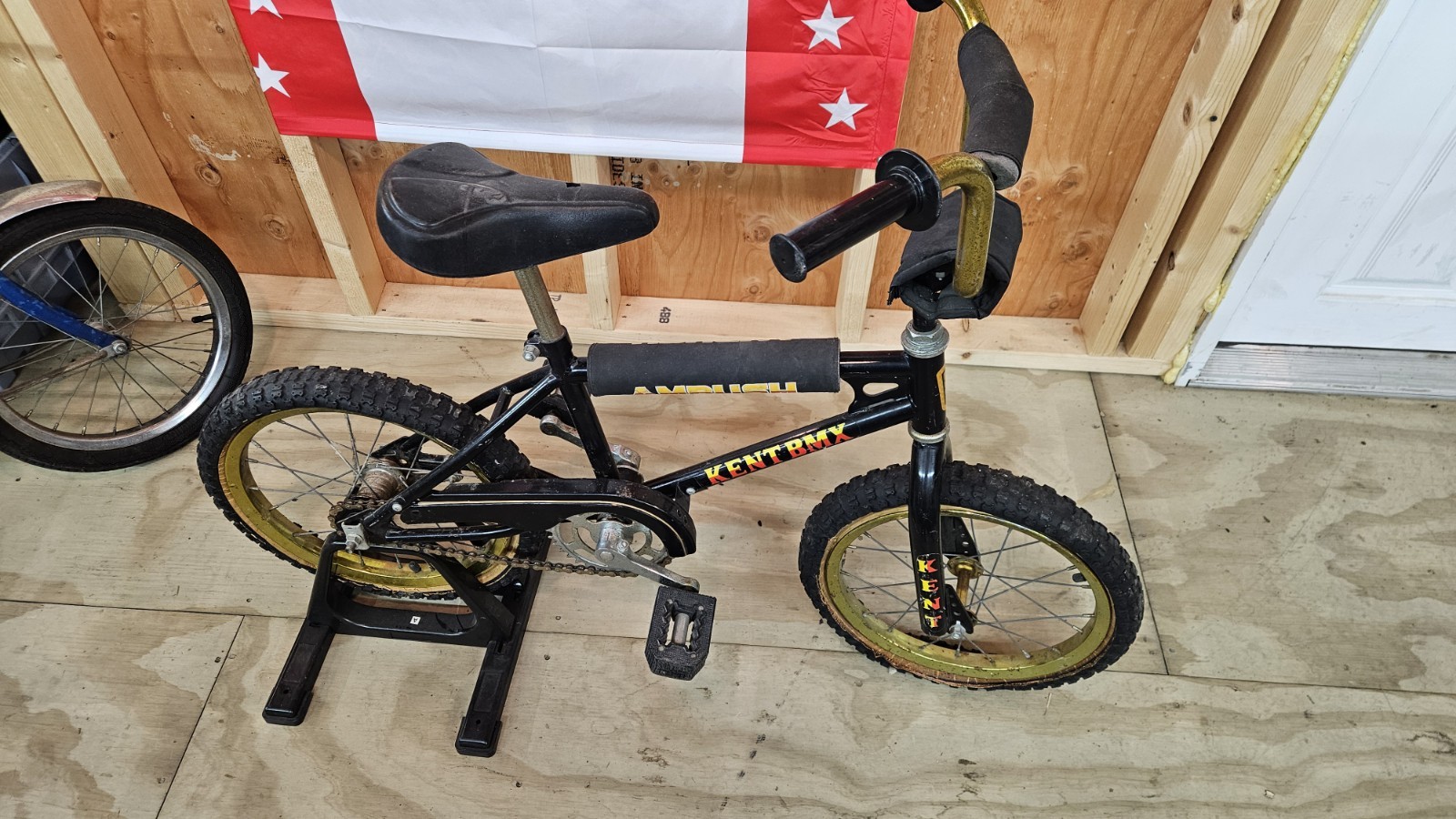 Vintage 80s Kent Ambush 16\ Vintage 80s Kent Ambush 16\