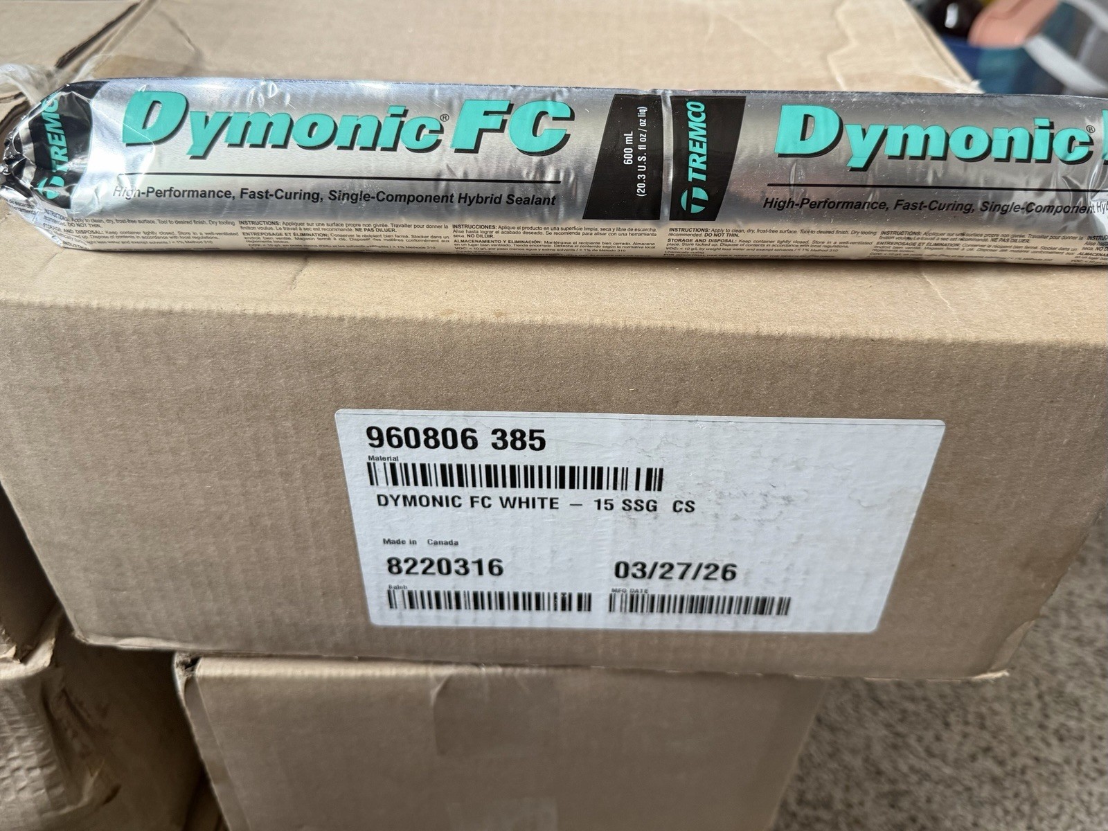 White Caulk Tremco Dymonic FC High Performance Sealant Fast Curing Hybrid 20.3oz