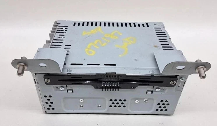 2015-2018 Ford Edge AM-FM-CD-MP3 Radio Receiver ID FT4T-19C107-HA Thru HD