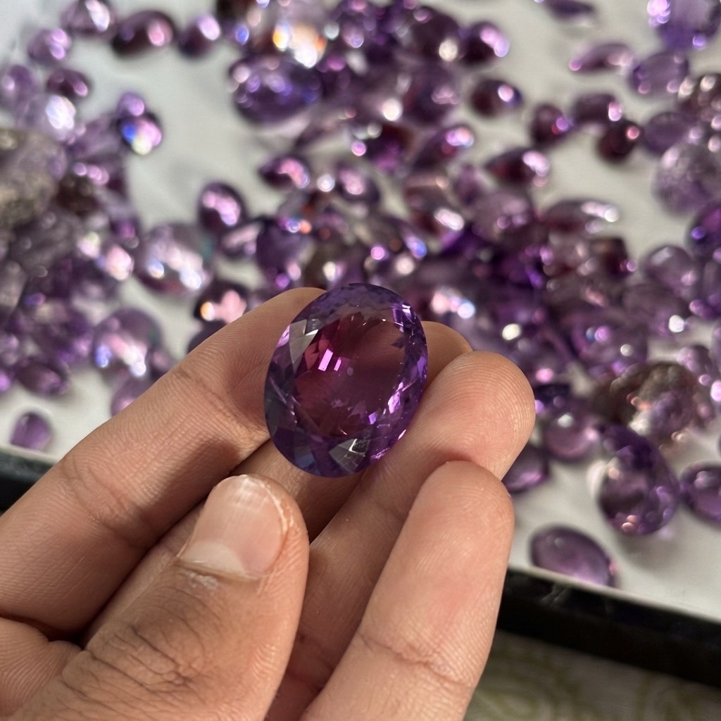 30 Carat Natural Purple Amethyst Loose Gemstone Lot 30 Carat Natural Purple Amethyst Loose Gemstone Lot