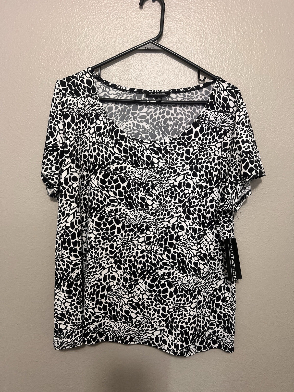 Notations Women’s Short Sleeve Top Black And White Print NWT Size XL Stretch