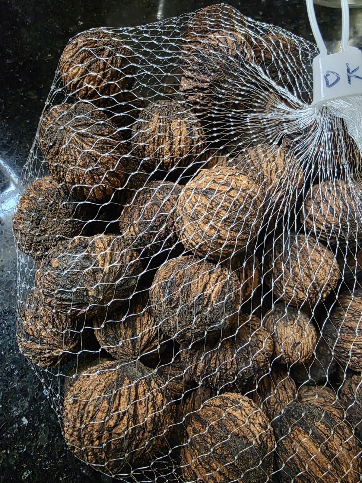 Delicious 2 Ib 2025 Wild Black Walnuts Hulled, Washed, Dried. Organic Delicious 2 Ib 2025 Wild Black Walnuts Hulled, Washed, Dried. Organic