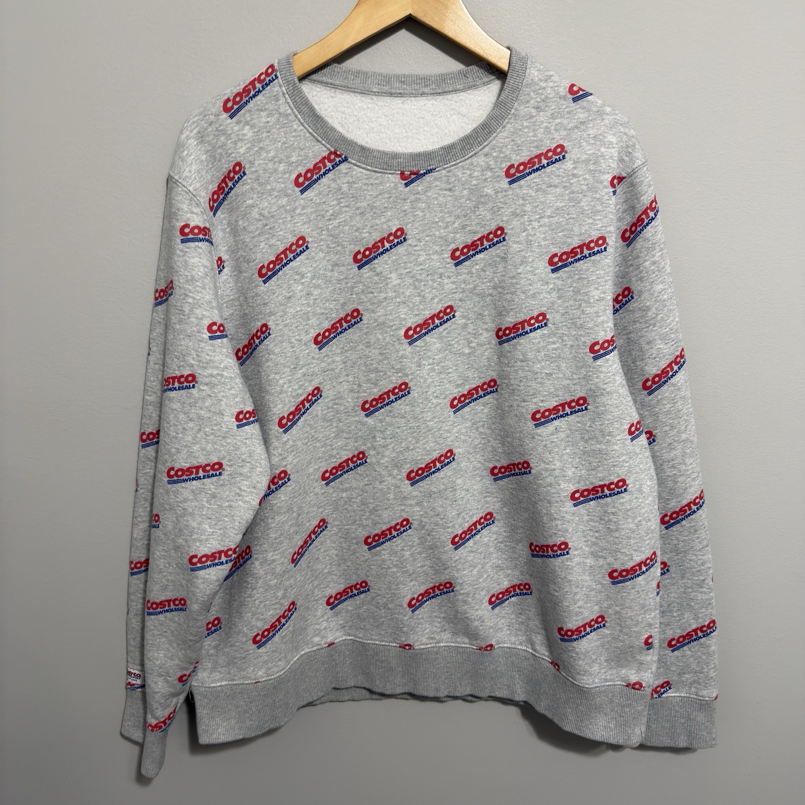 Costco Wholesale All Over Logo Crewneck Sweatshirt Mens XL