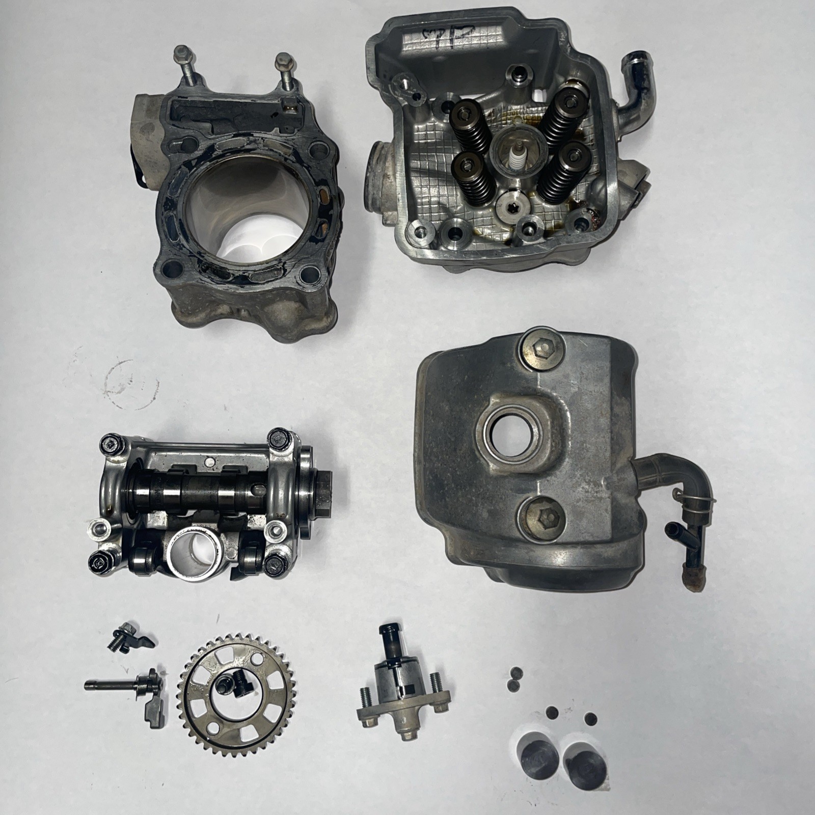 2007 - 2009 Honda CRF150 RB CRF150RB TOP END CYLINDER HEAD JUG CAM BRIDGE