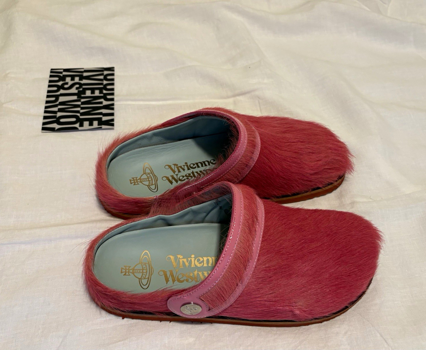 Vivienne Westwood Pink Fur Mule Slip-On Slippers US 11 Flat Round Toe w/ Box Vivienne Westwood Pink Fur Mule Slip-On Slippers US 11 Flat Round Toe w/ Box