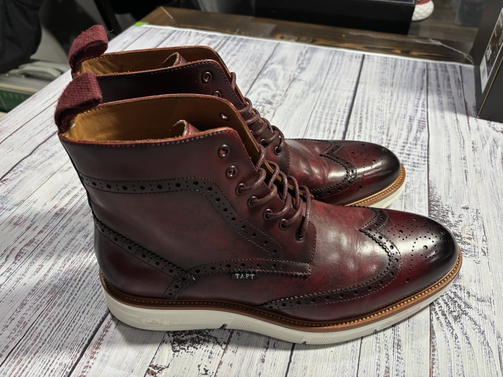 NEW Mens TAFT Boots Sz 9 Worn Once Perfect Condition 1003 NEW Mens TAFT Boots Sz 9 Worn Once Perfect Condition 1003