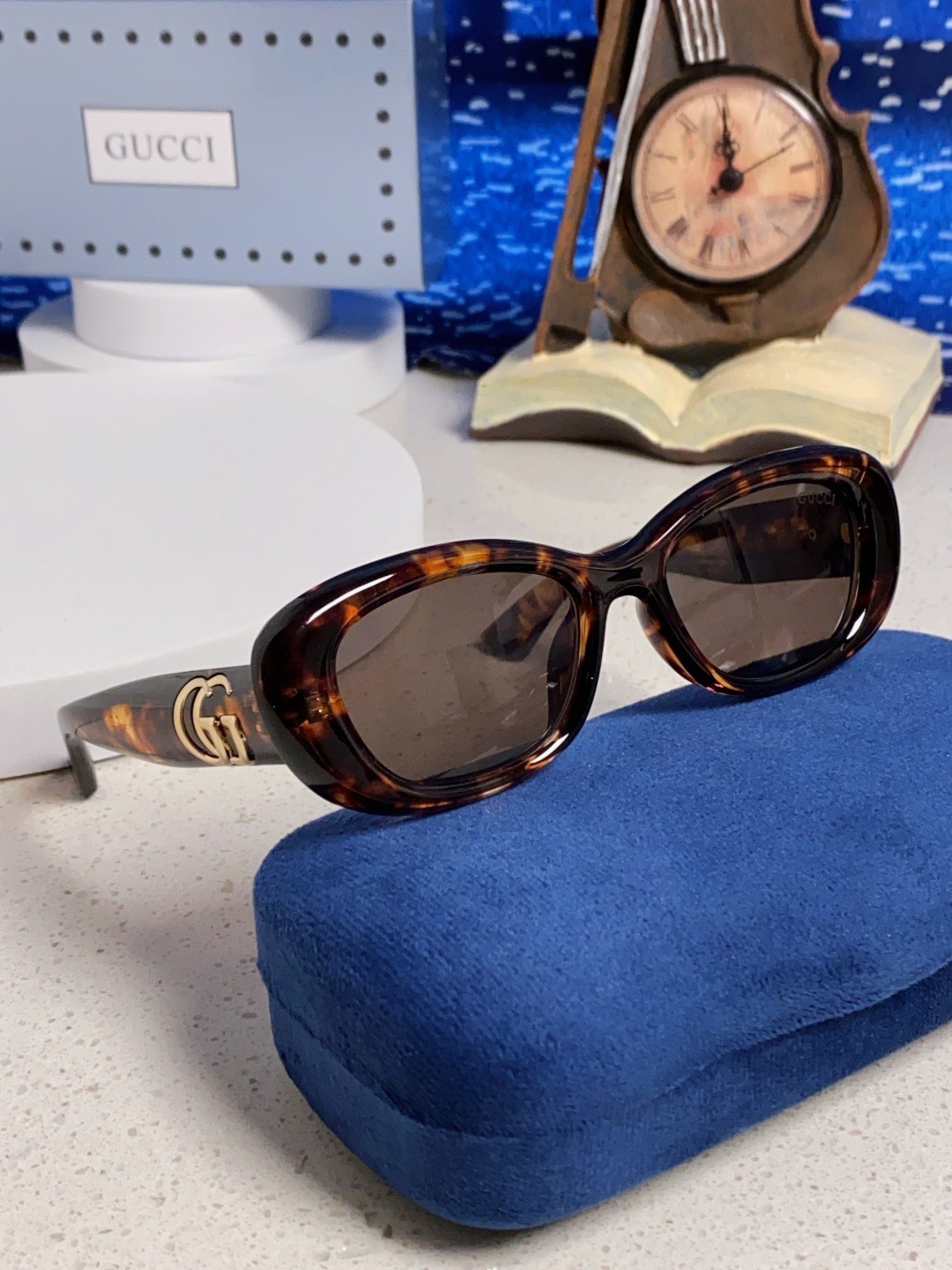 Gucci GG1829S Retro Oval Sunglasses Tortoise Acetate Frame Ladies Shades