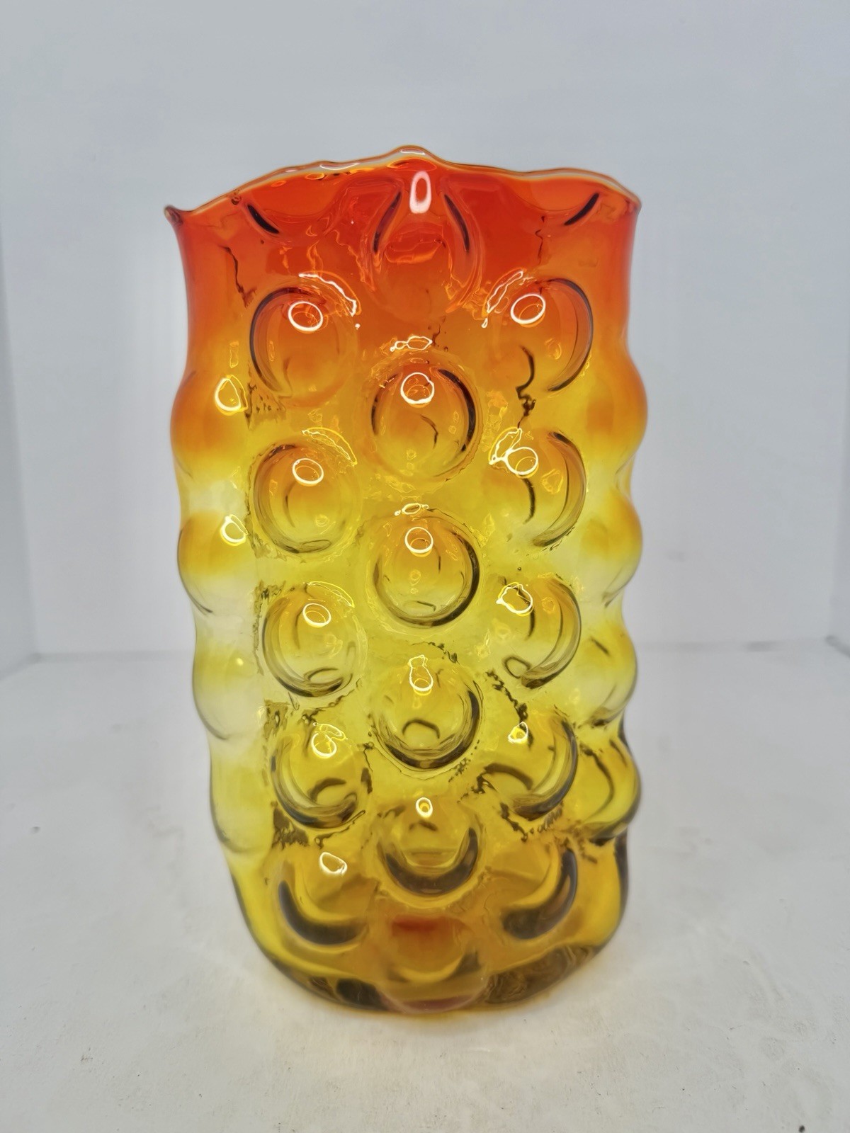 Vintage MCM Blenko Glass 6046 Ripped Top Vineyard Vase In Tangerine Vintage MCM Blenko Glass 6046 Ripped Top Vineyard Vase In Tangerine
