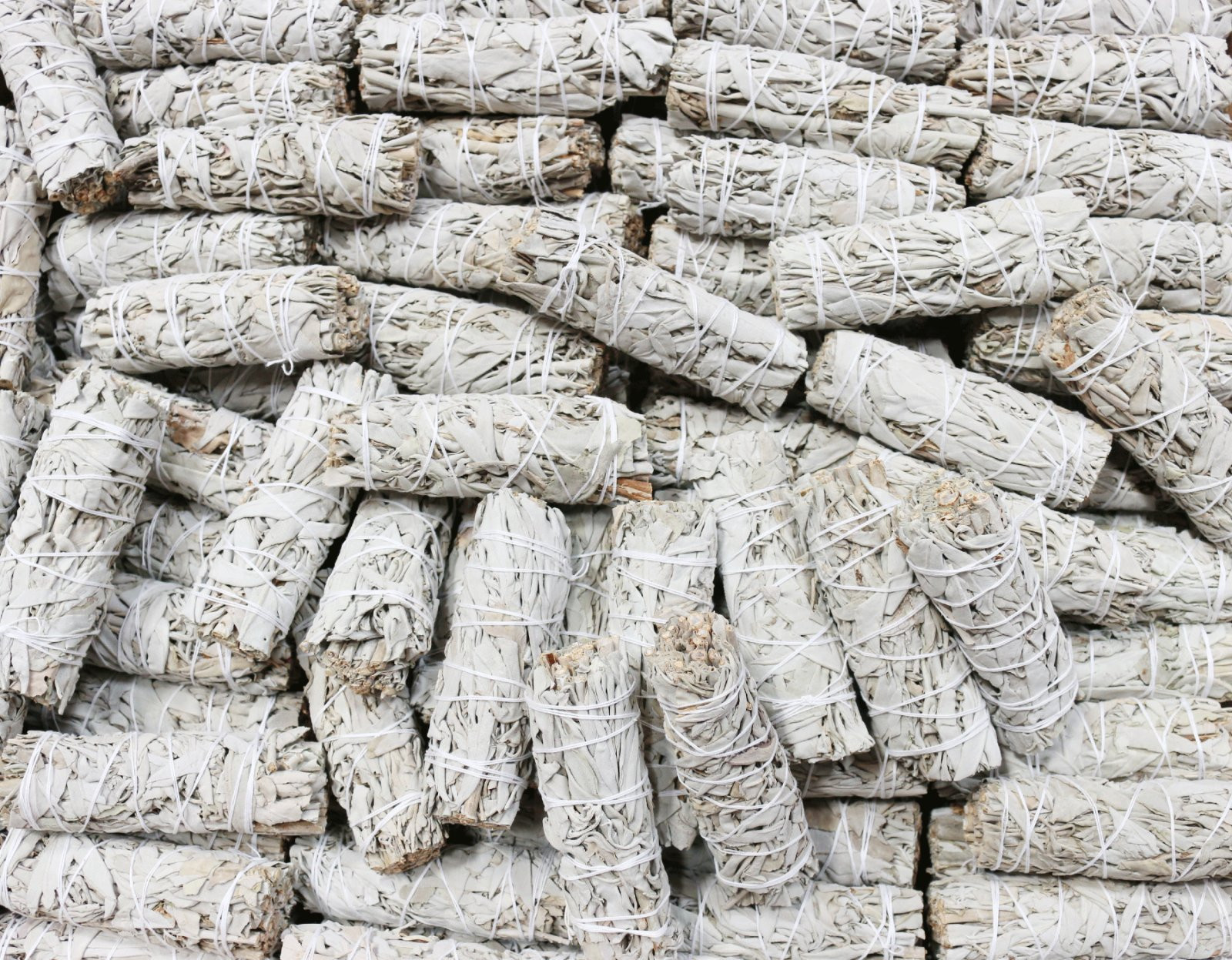Sage Smudge Sticks 4\ Sage Smudge Sticks 4\