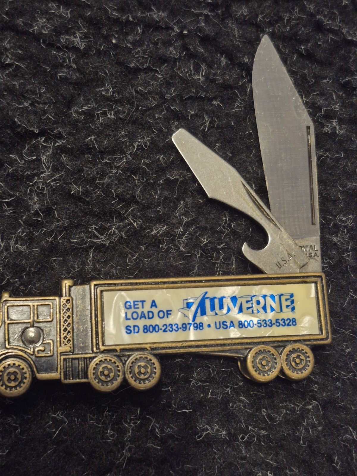 LUVERNE South Dakota Trucking Company Pocket Knife.  2 Blades.