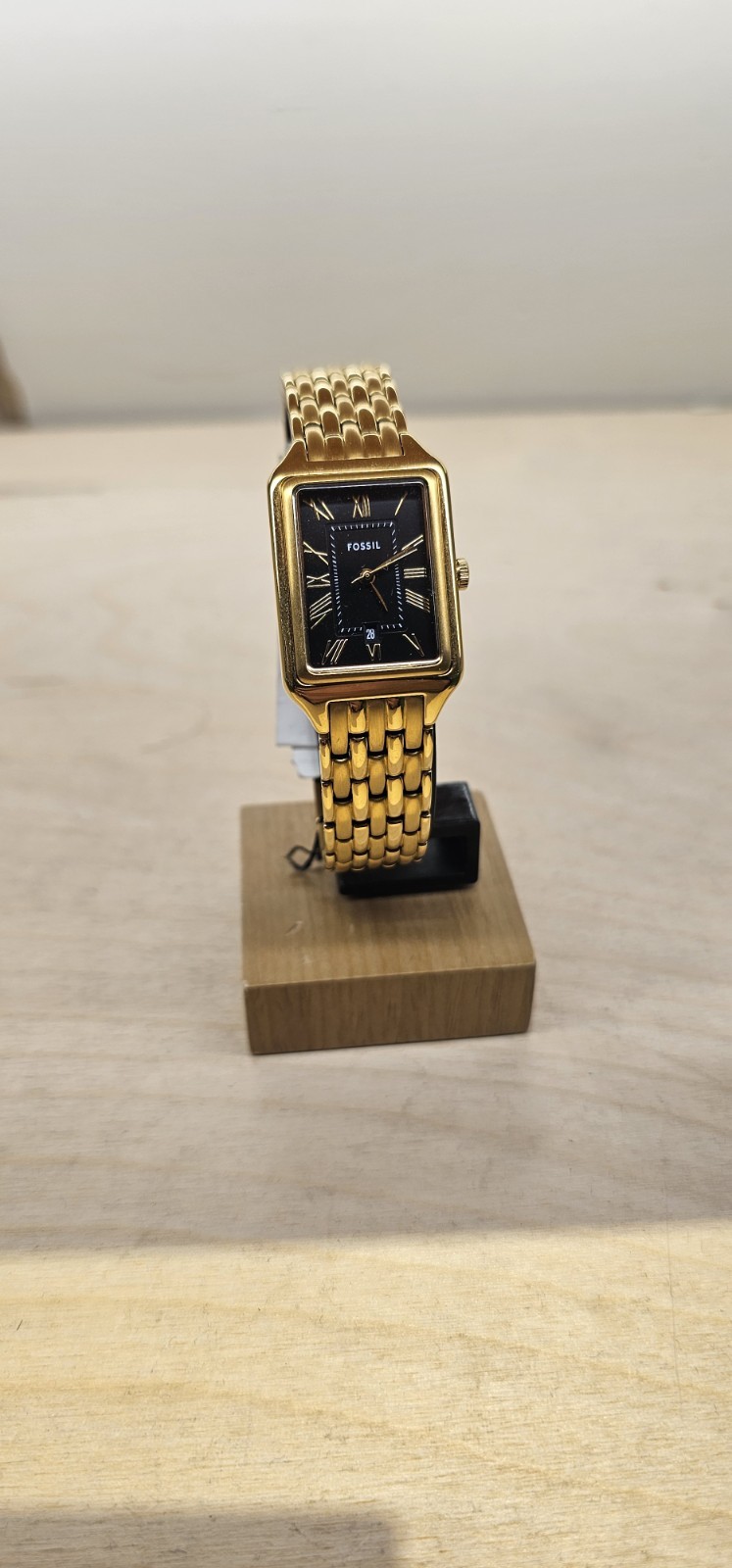 Fossil Women's Raquel ES5434 Gold-Tone Watch w/ Black Dial/Face Fossil Women's Raquel ES5434 Gold-Tone Watch w/ Black Dial/Face