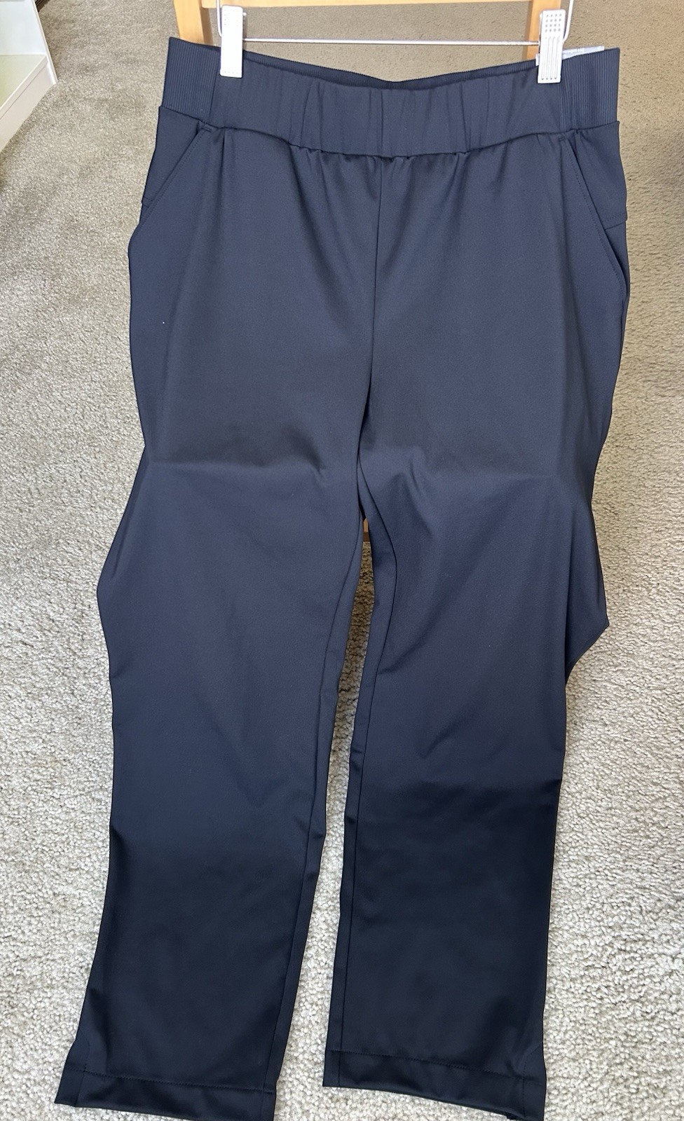 T By Talbots Stretch Pants Straight Leg Pull-On Pockets Black \ T By Talbots Stretch Pants Straight Leg Pull-On Pockets Black \