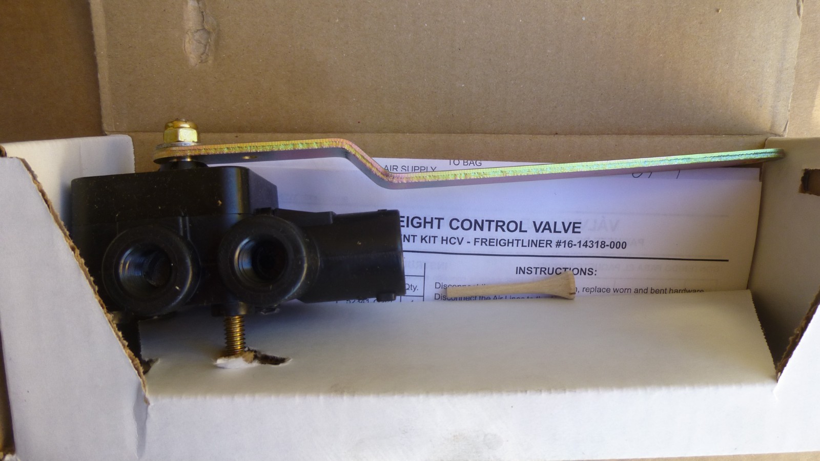 BKS KD2205 BKS/KD2205 BKS-KD2205 Genuine Barksdale Height Control Valve OEM -New