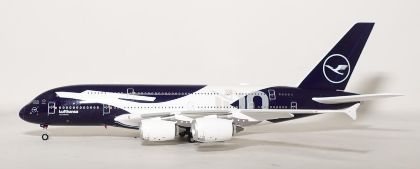 1:400 HX Models Lufthansa A380-800 D-AIMH 93865 A580901 Airplane Model