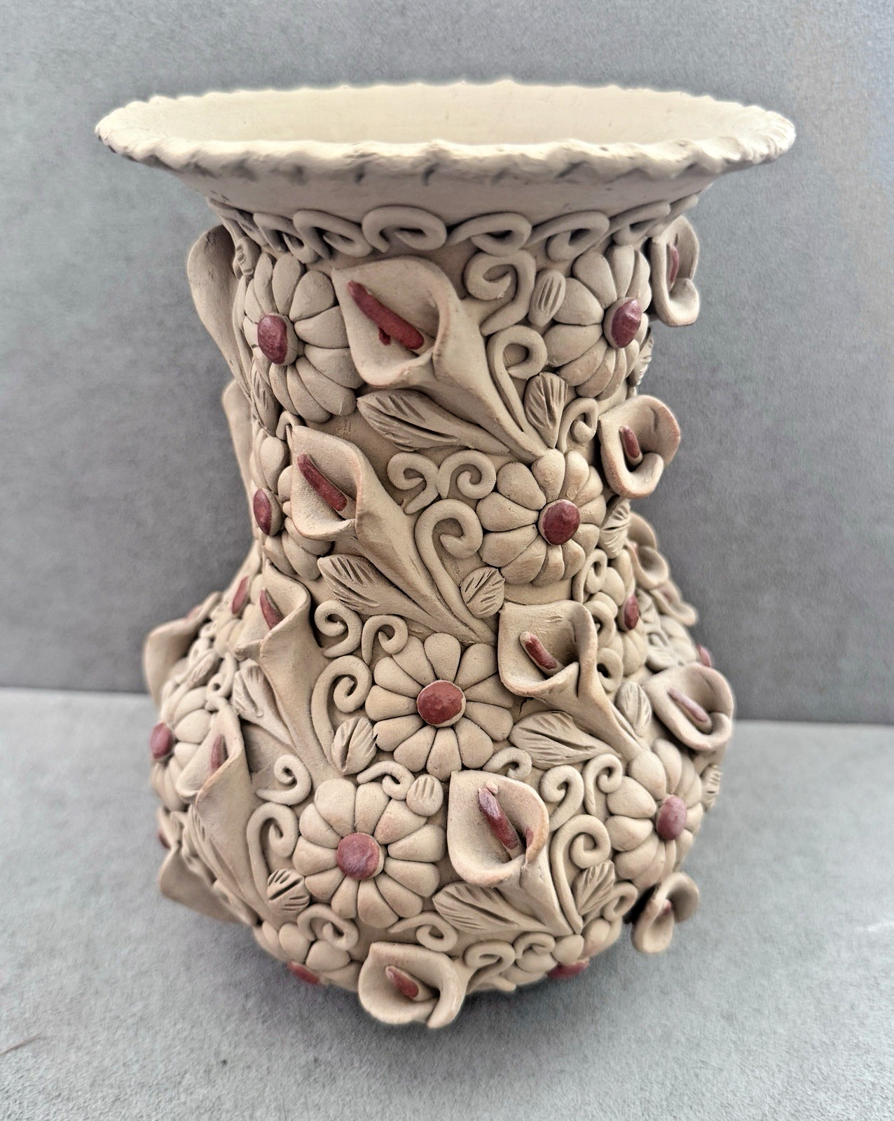 Vtg OAXACA POTTERY VASE Calla Lily + Daisy Large 3D 7.5 Vtg OAXACA POTTERY VASE Calla Lily + Daisy Large 3D 7.5