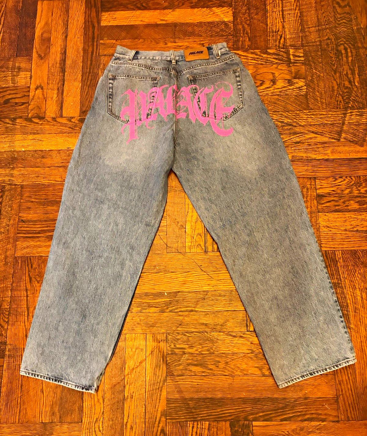 Palace Men’s Blue Denim Straight Jeans Regular Fit Logo Accent Size 34